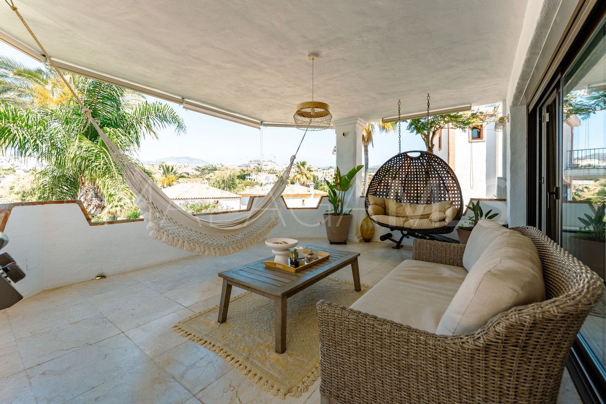 Villa with 4 bedrooms for sale in Selwo