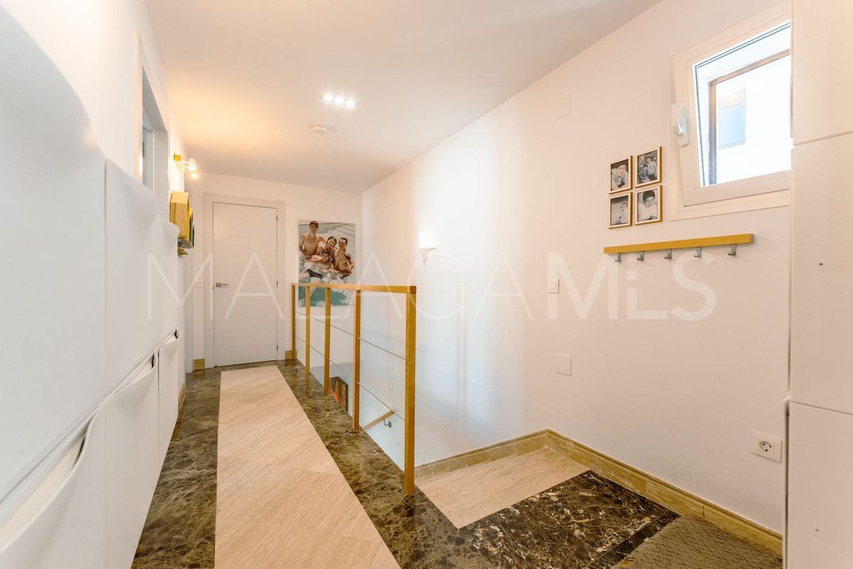 Villa with 4 bedrooms for sale in Selwo