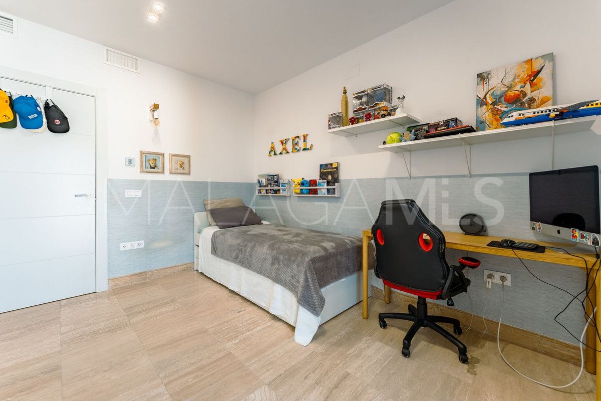 Villa with 4 bedrooms for sale in Selwo