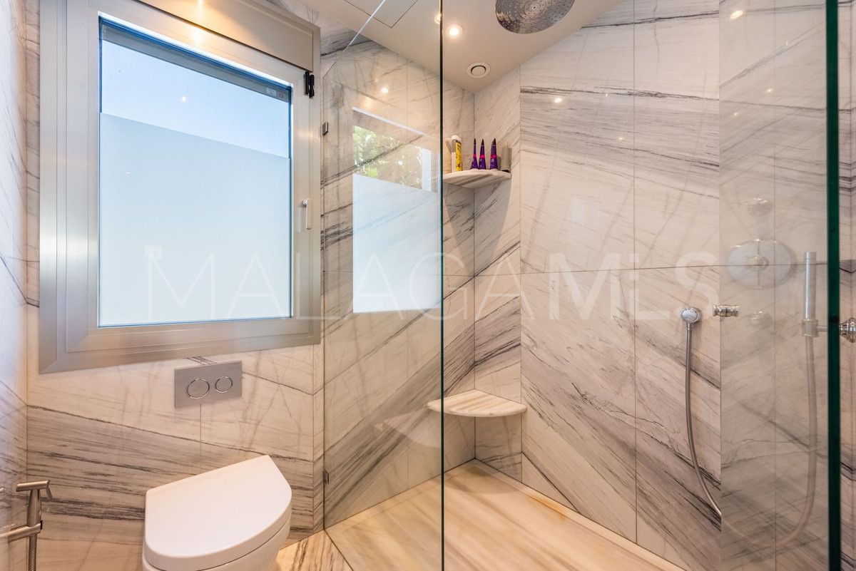 Villa for sale in San Pedro de Alcantara
