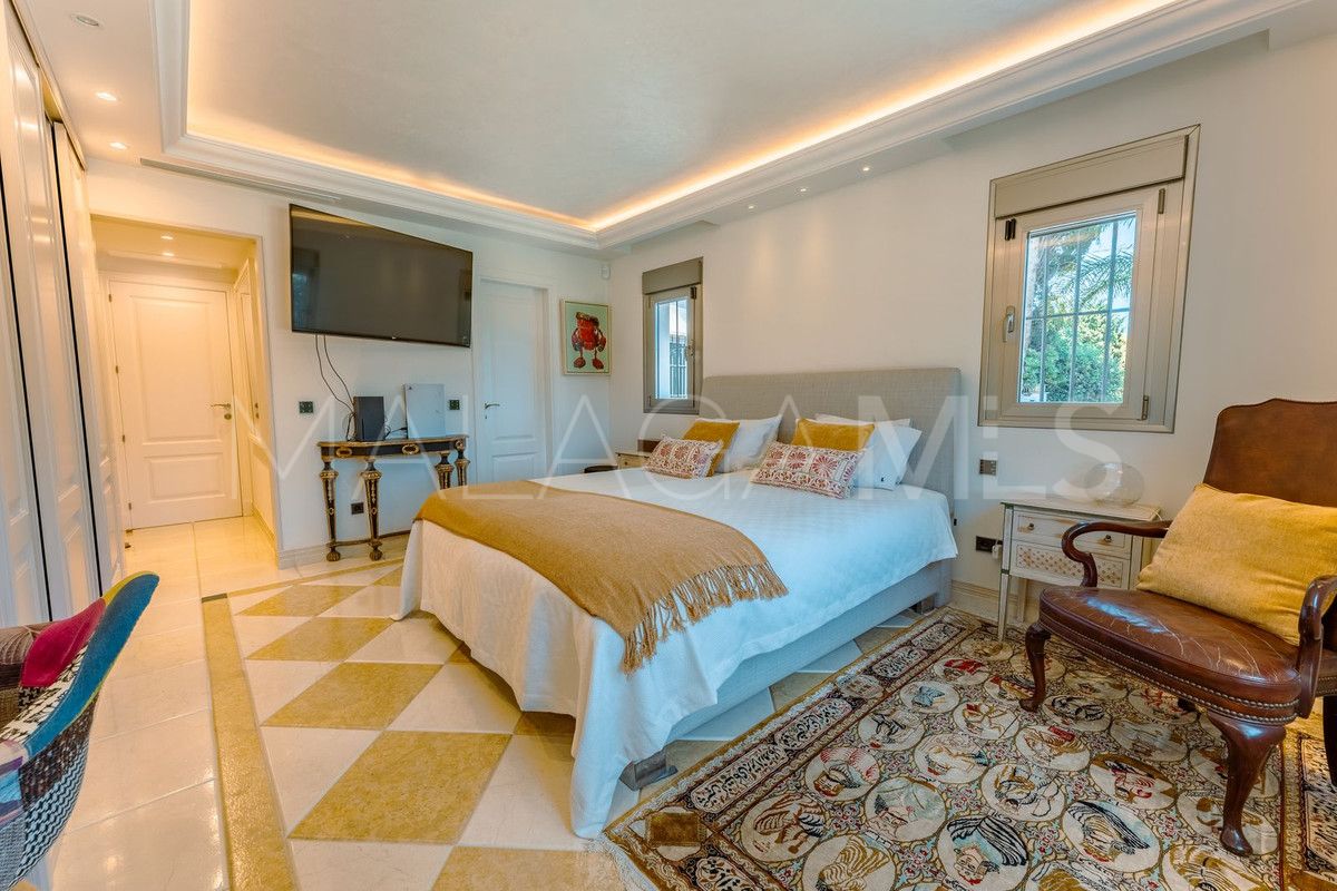 Villa for sale in San Pedro de Alcantara