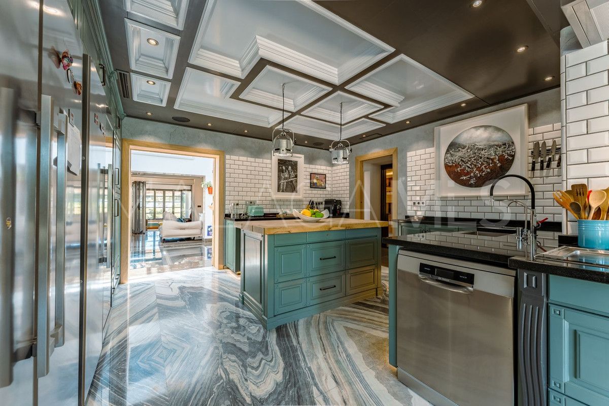 Villa for sale in San Pedro de Alcantara