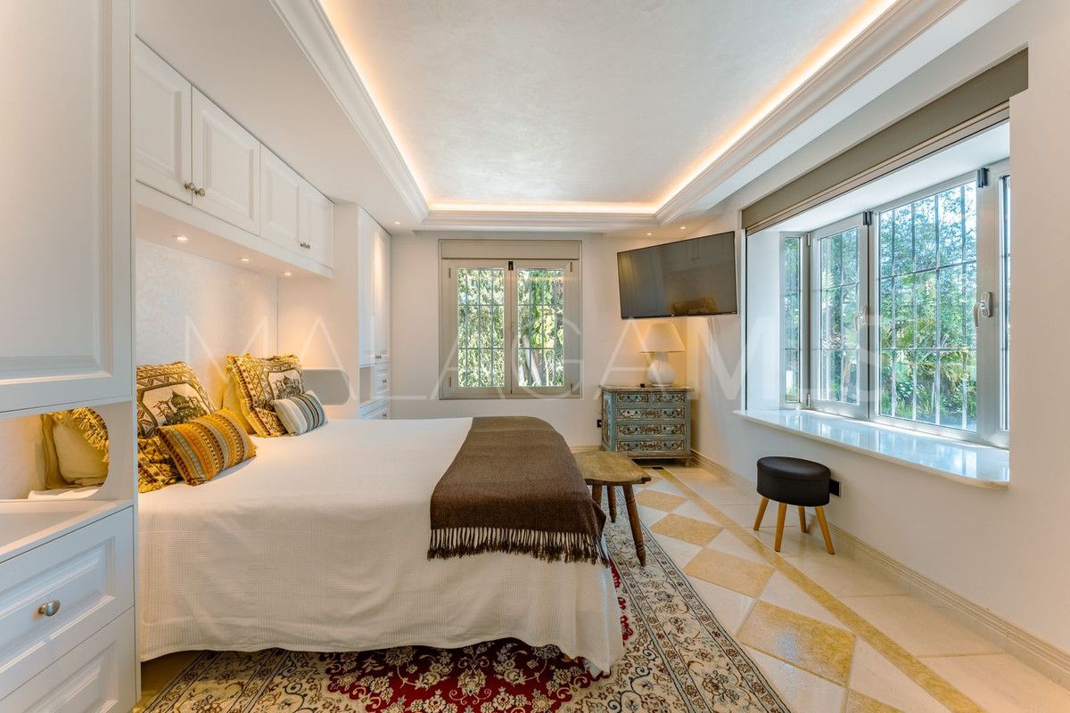 Villa for sale in San Pedro de Alcantara