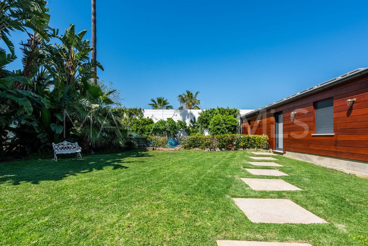 Villa for sale in San Pedro de Alcantara