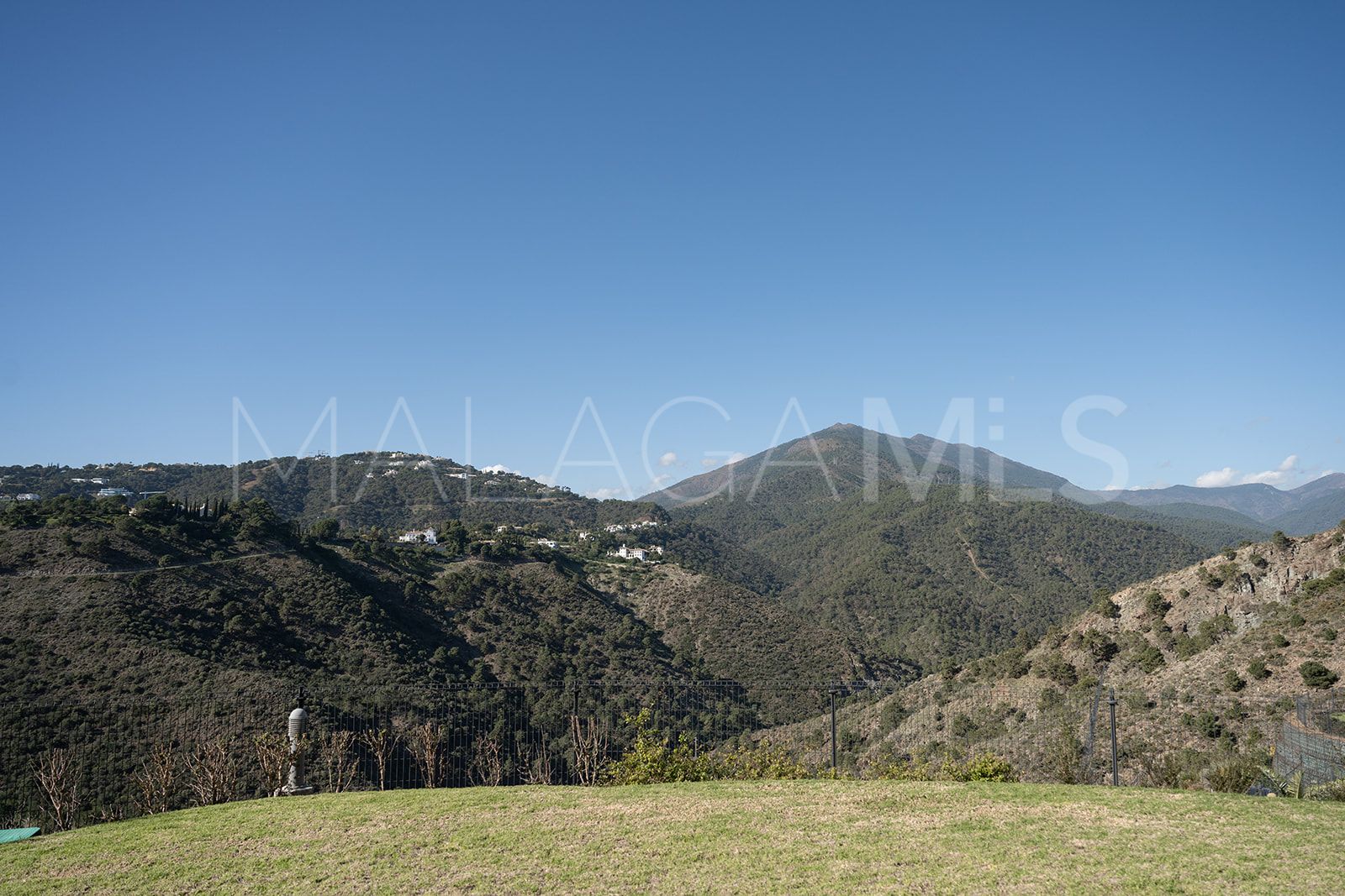 Real de La Quinta ground floor apartment for sale