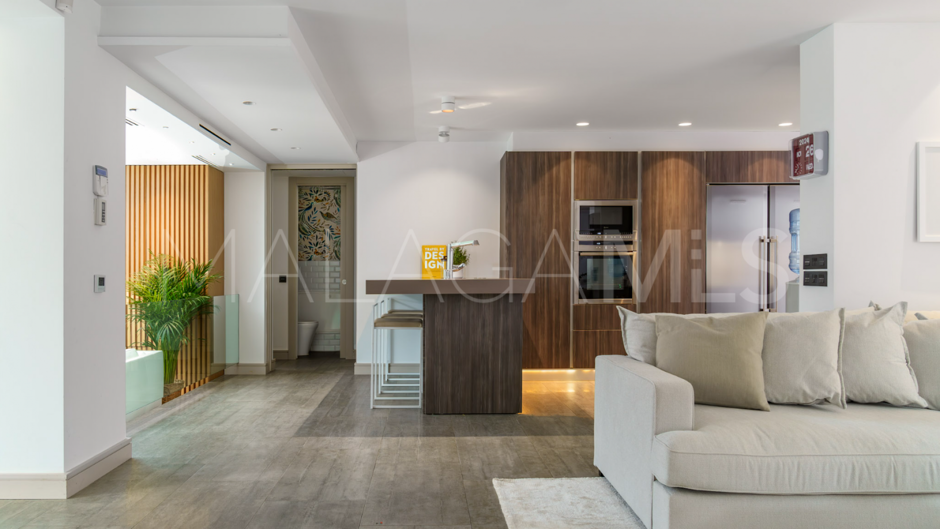 5 bedrooms Nueva Andalucia villa for sale