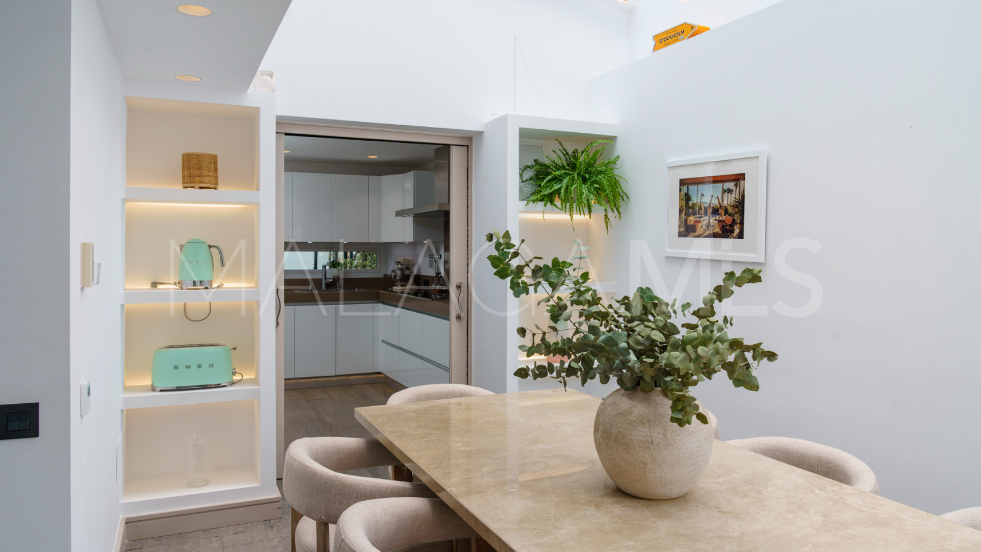 5 bedrooms Nueva Andalucia villa for sale