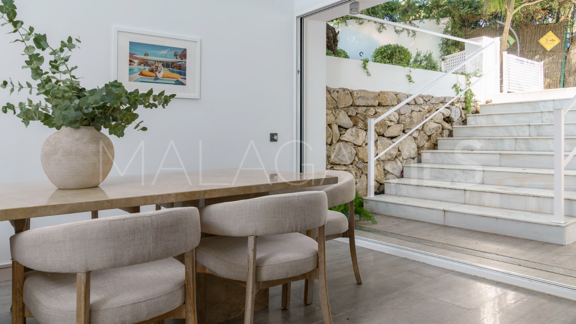 5 bedrooms Nueva Andalucia villa for sale