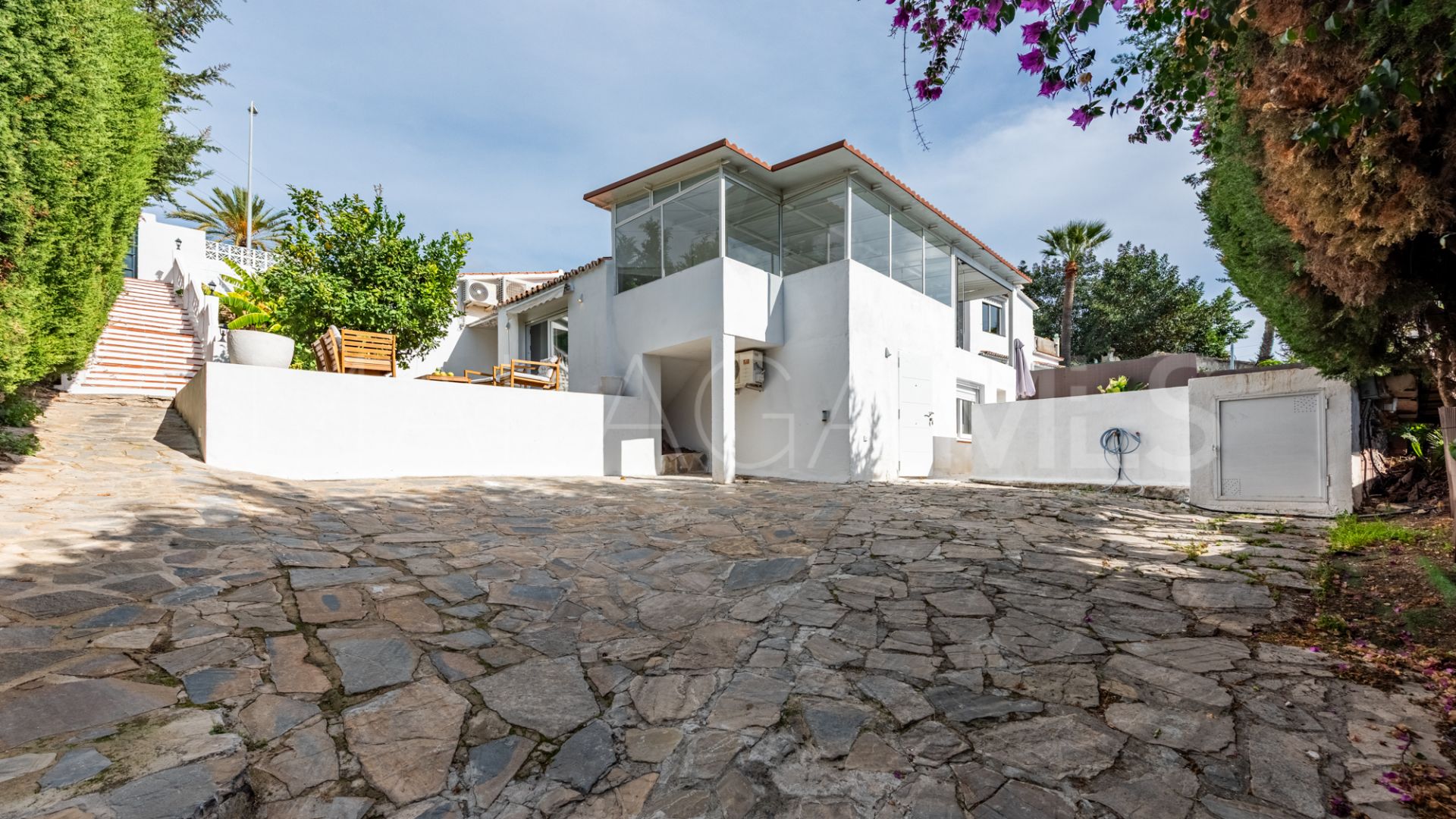 Haus for sale in Nueva Andalucia