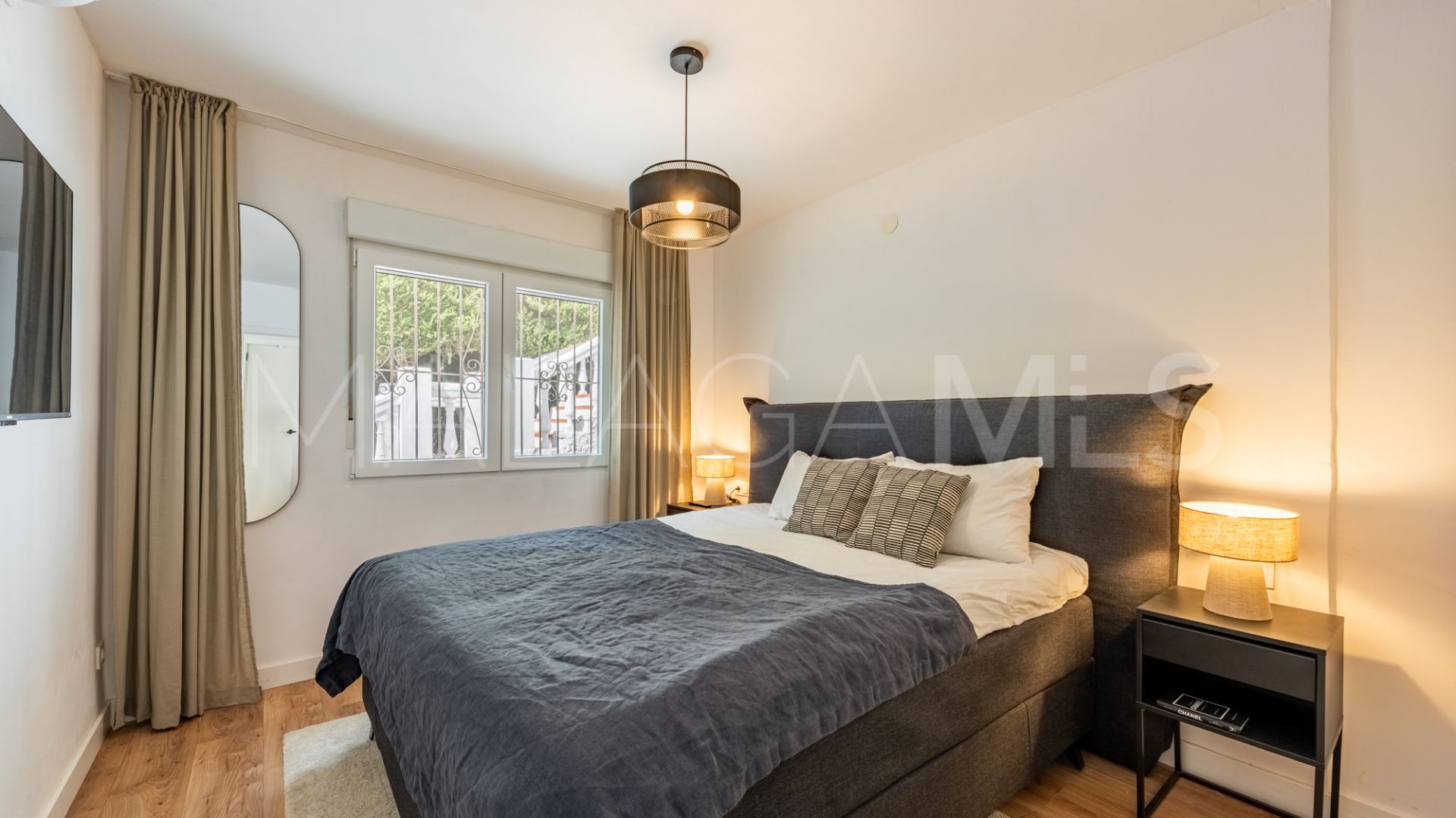 Haus for sale in Nueva Andalucia