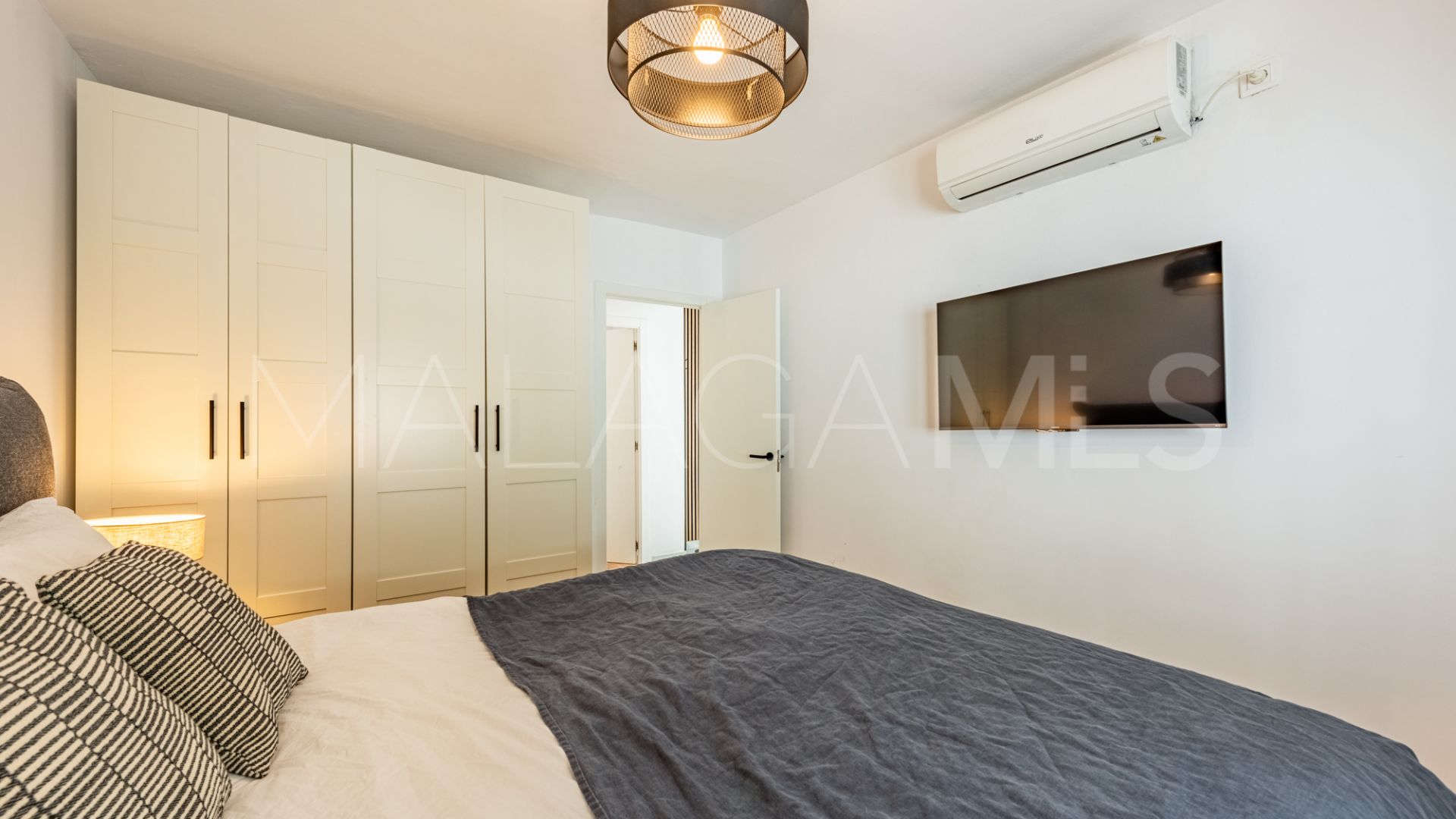 Haus for sale in Nueva Andalucia