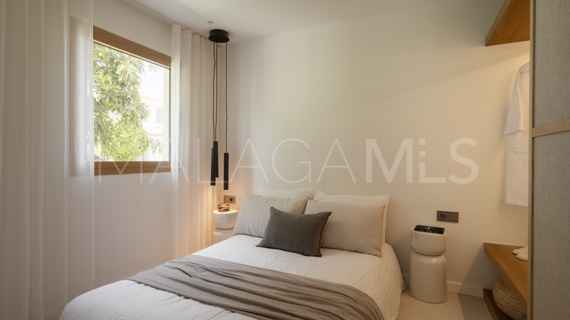 Maison de ville for sale in Nueva Andalucia