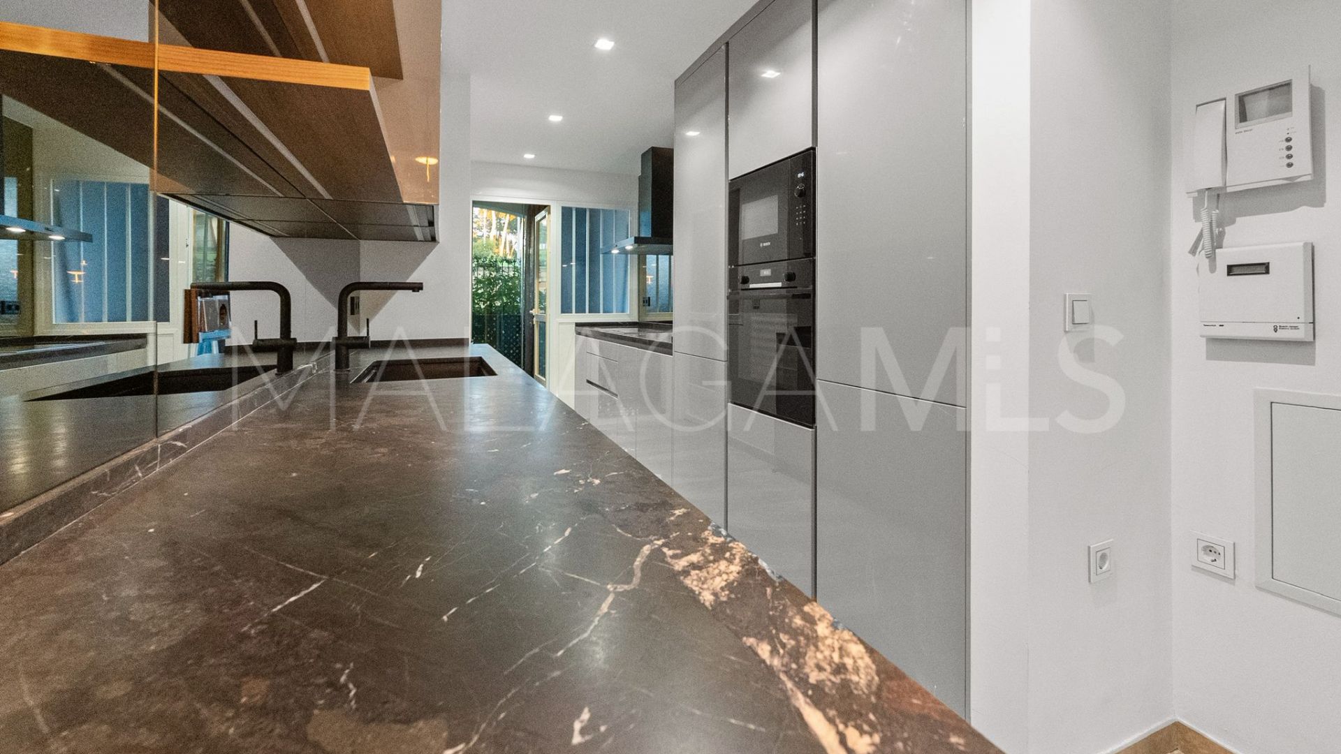 For sale Marbella Golden Mile ground floor apartment