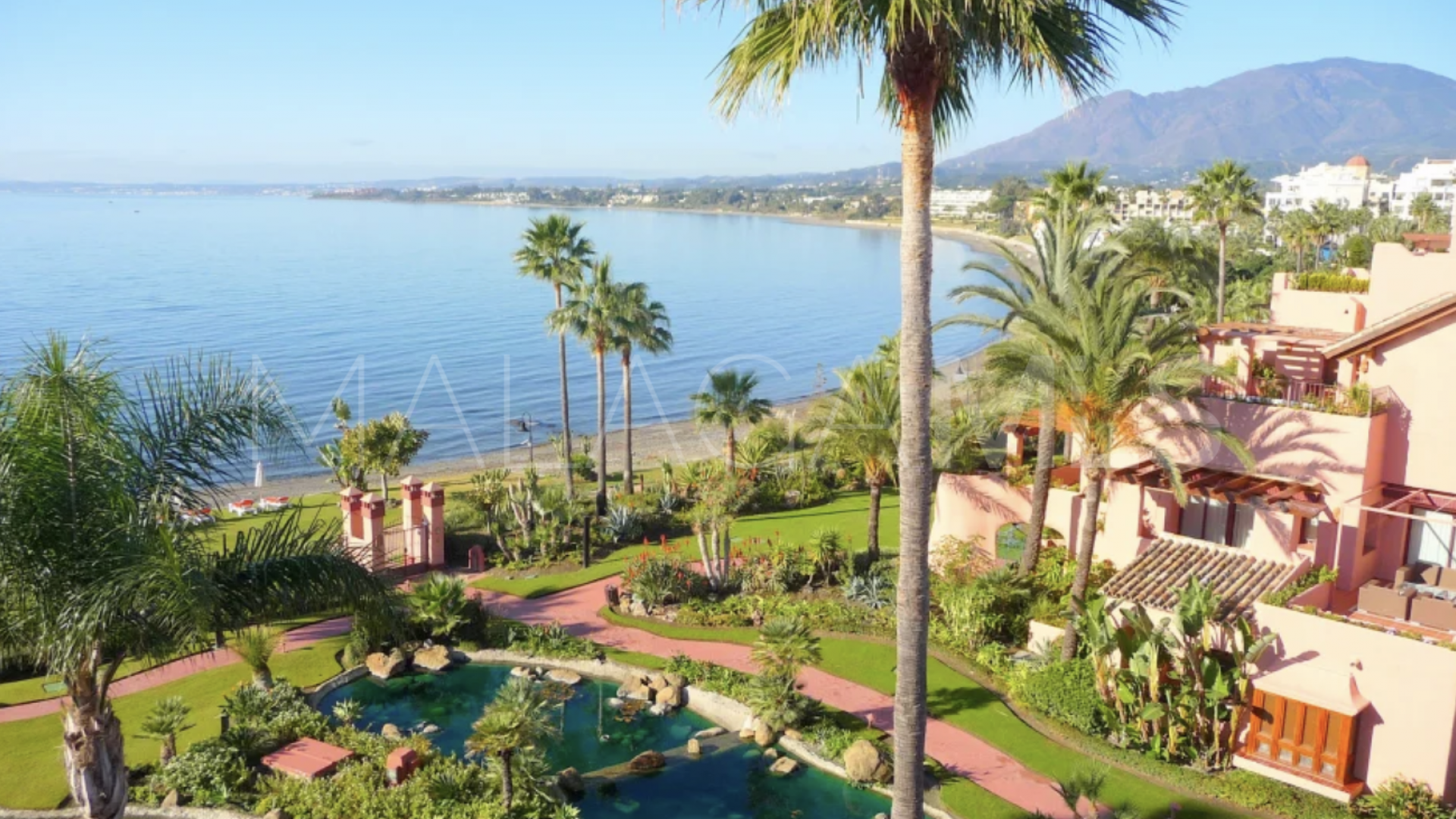 Erdgeschosswohnung for sale in Beach Side New Golden Mile