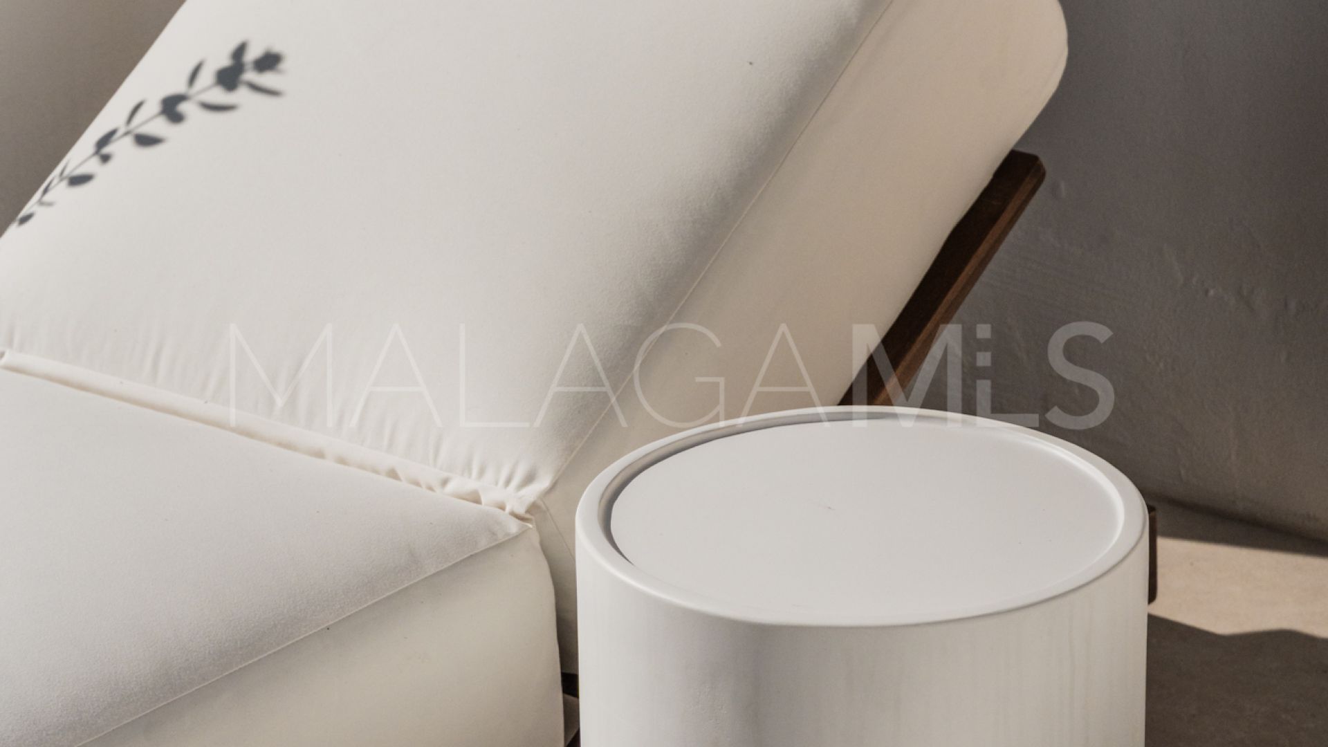 For sale semi detached villa with 4 bedrooms in Altos de Salamanca