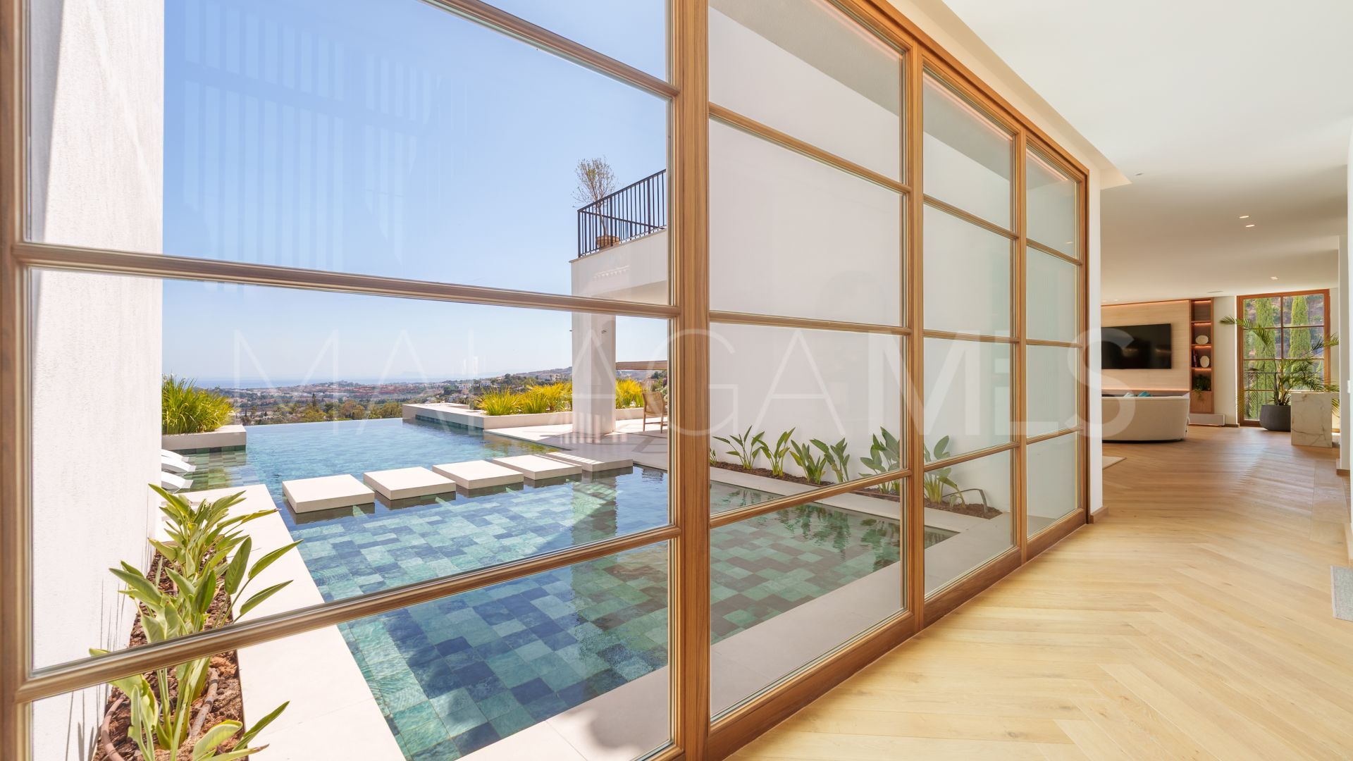Villa a la venta in The Hills with 5 bedrooms