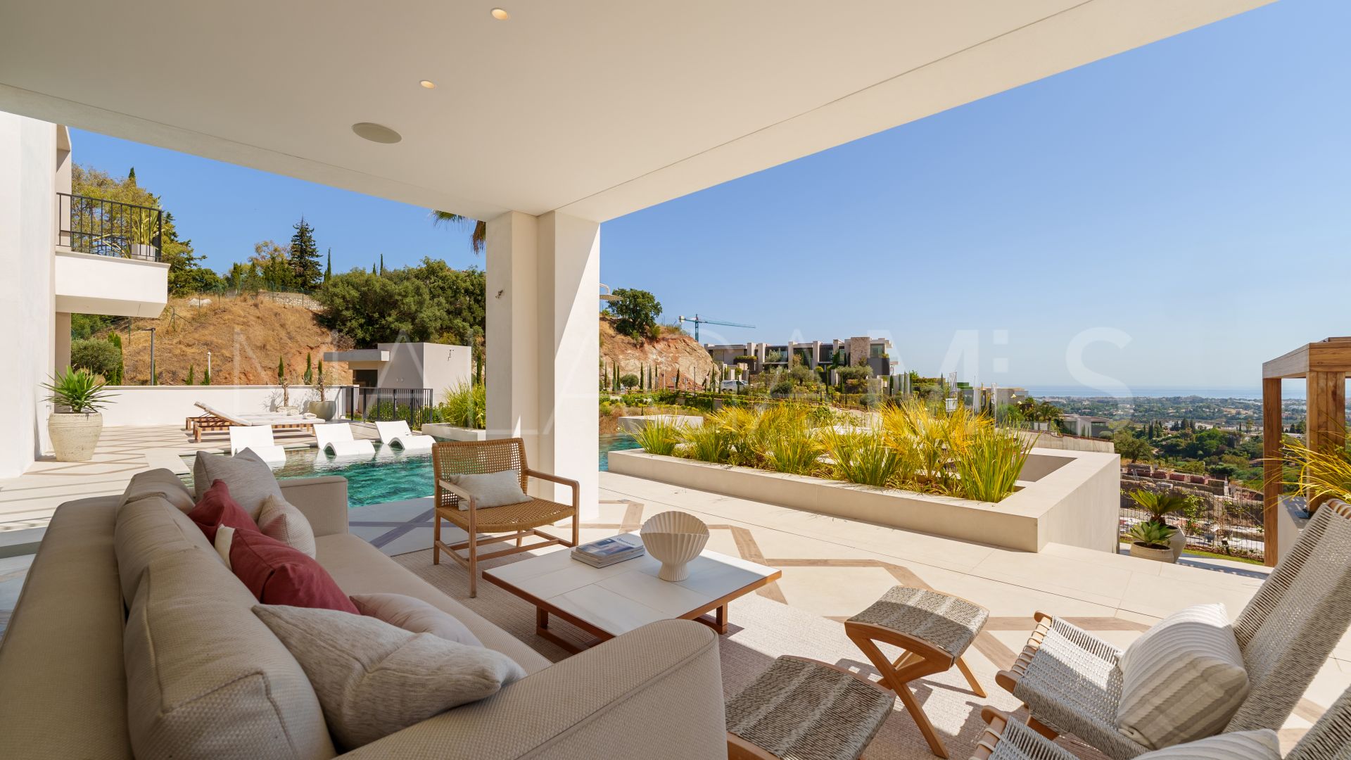 Villa a la venta in The Hills with 5 bedrooms