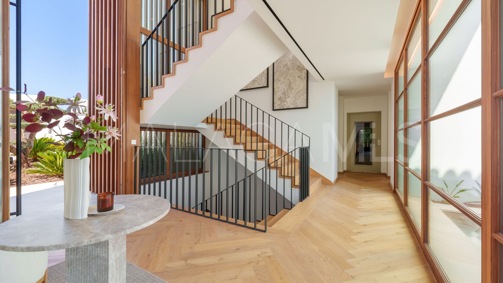 Villa a la venta in The Hills with 5 bedrooms