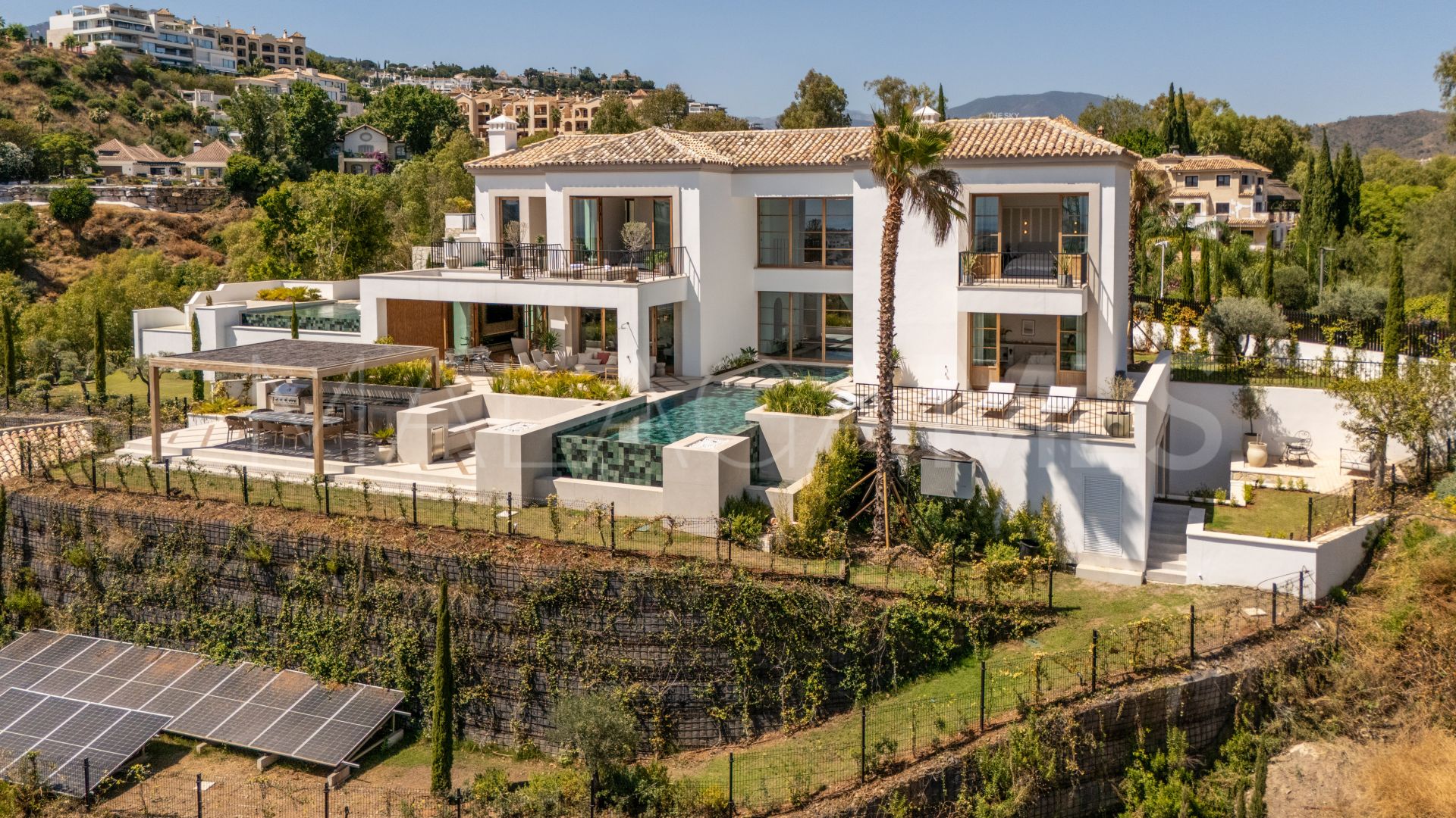Villa a la venta in The Hills with 5 bedrooms