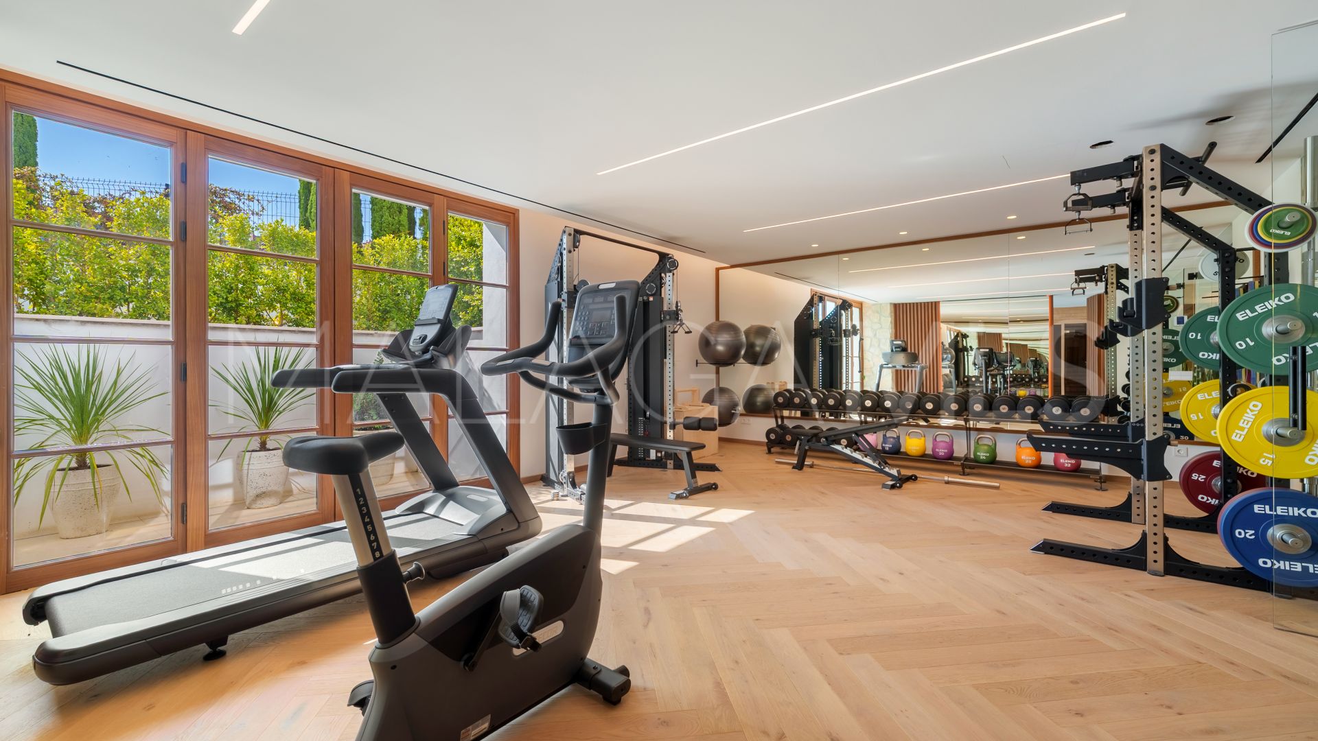 Villa a la venta in The Hills with 5 bedrooms