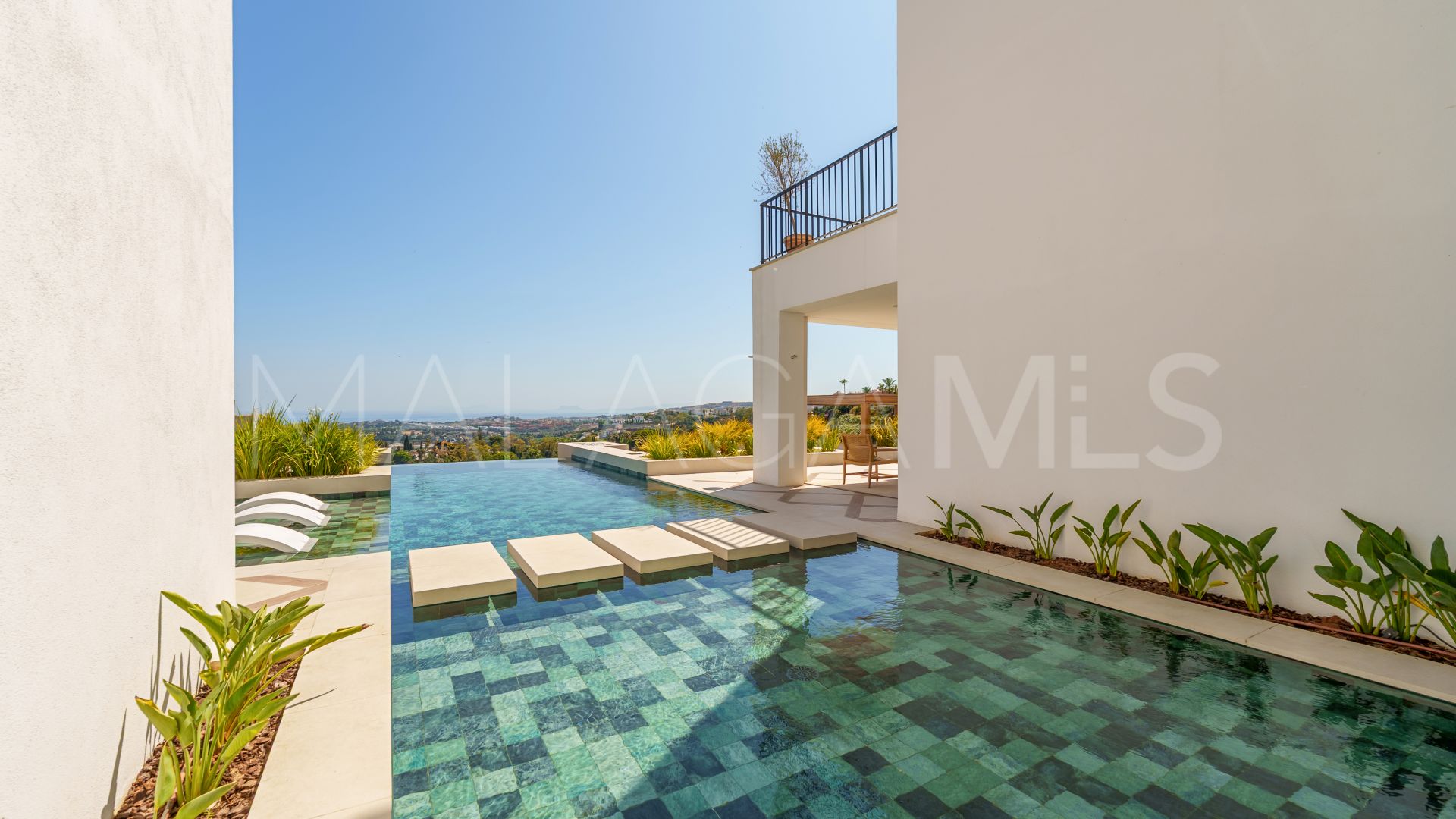 Villa a la venta in The Hills with 5 bedrooms