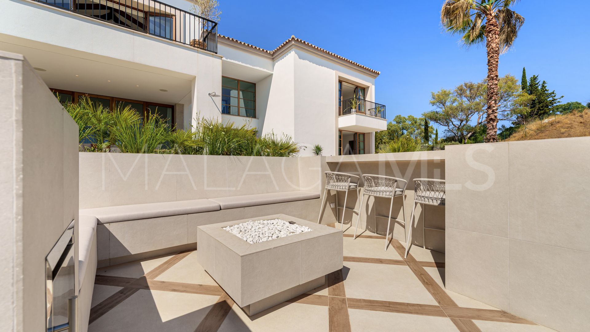 Villa a la venta in The Hills with 5 bedrooms