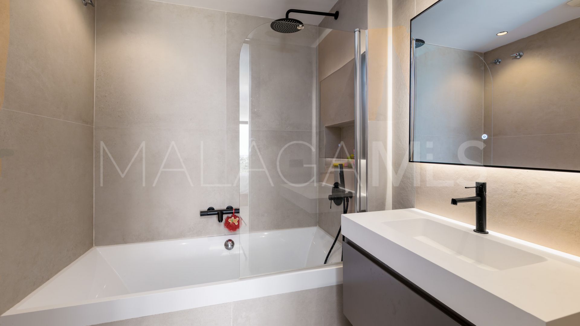 La Quinta, adosado with 4 bedrooms for sale