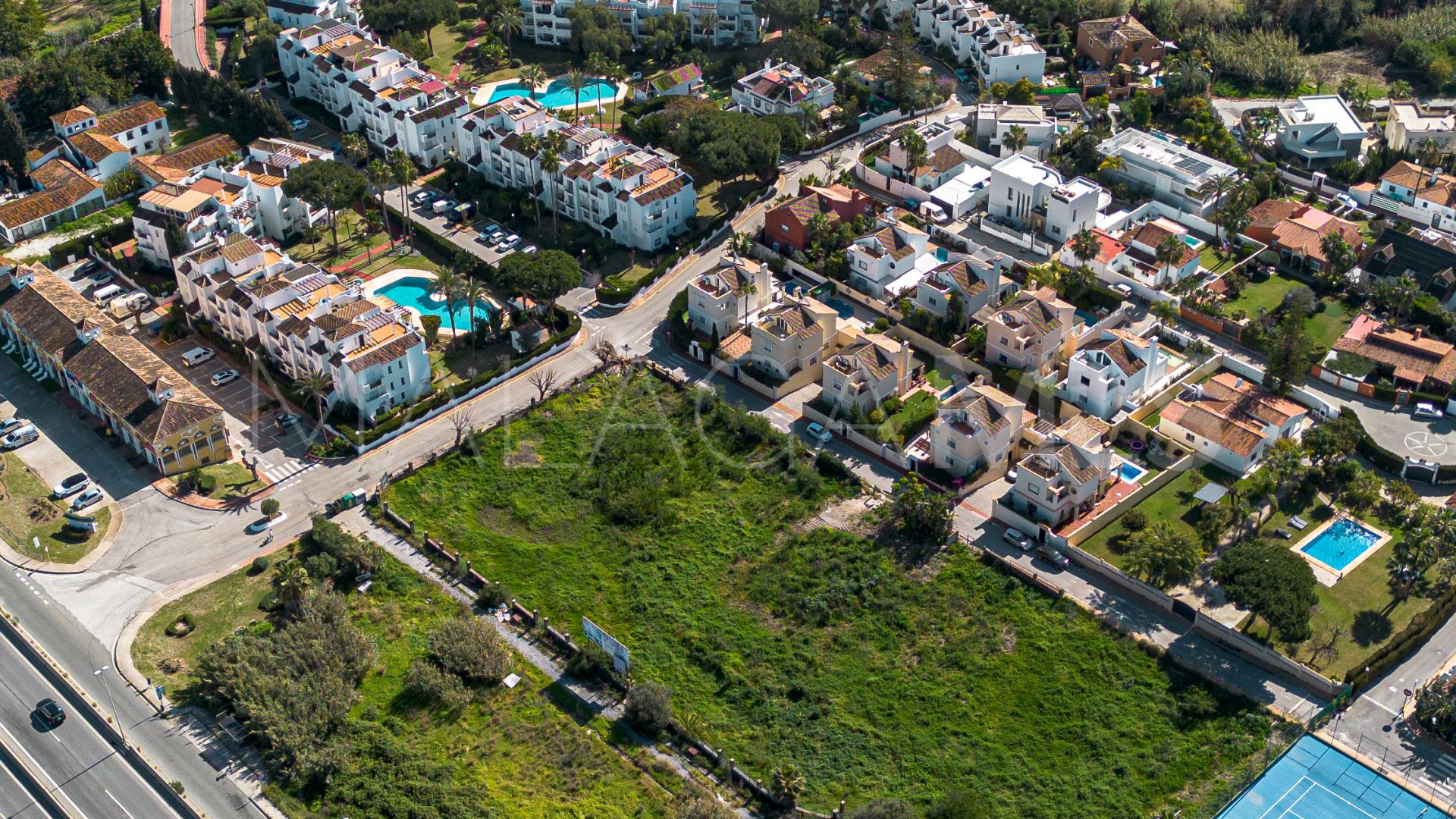 Terrain for sale in Cancelada