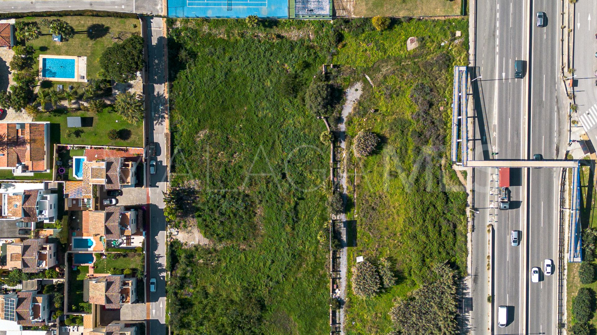 Terrain for sale in Cancelada