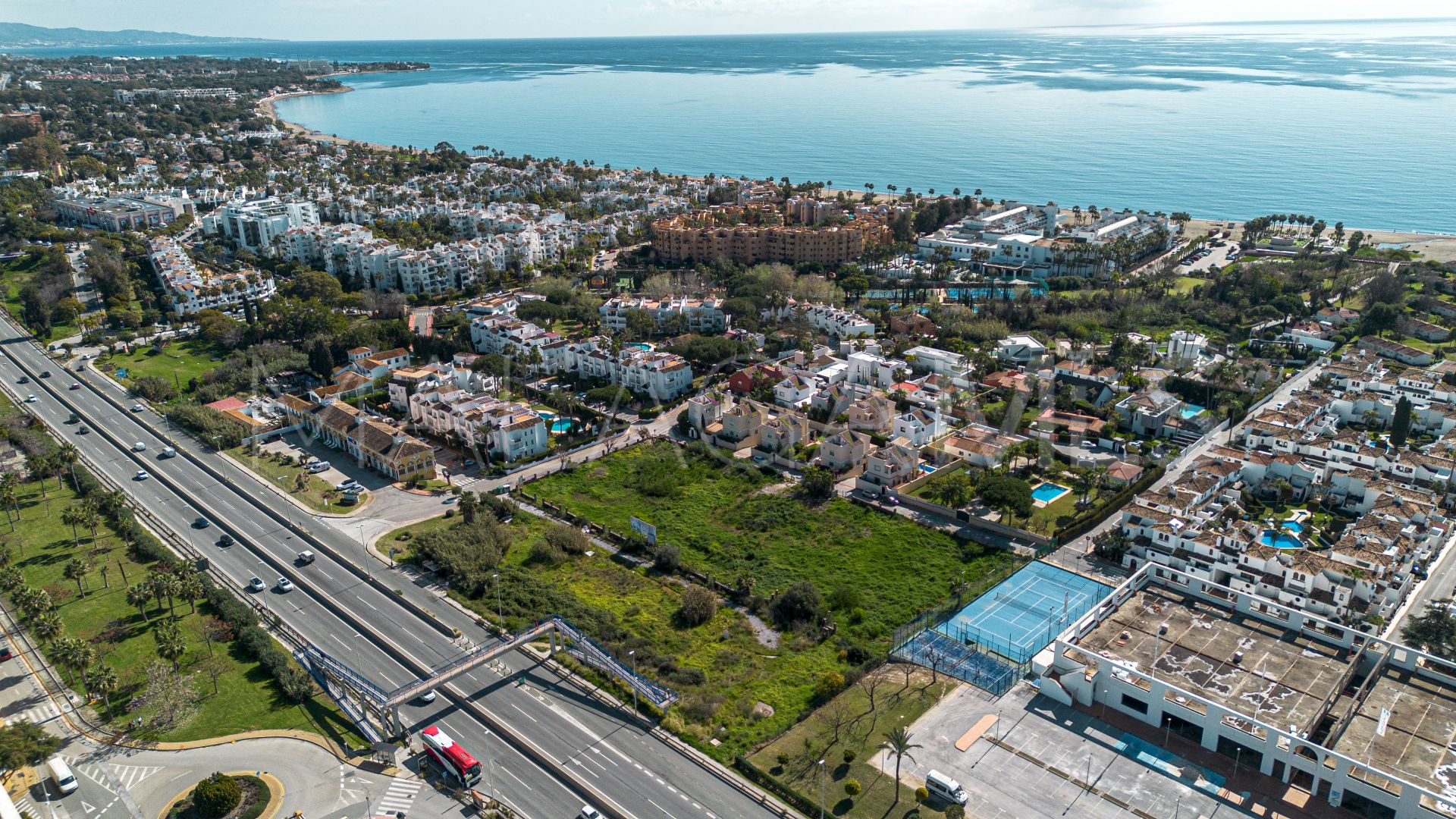 Terrain for sale in Cancelada