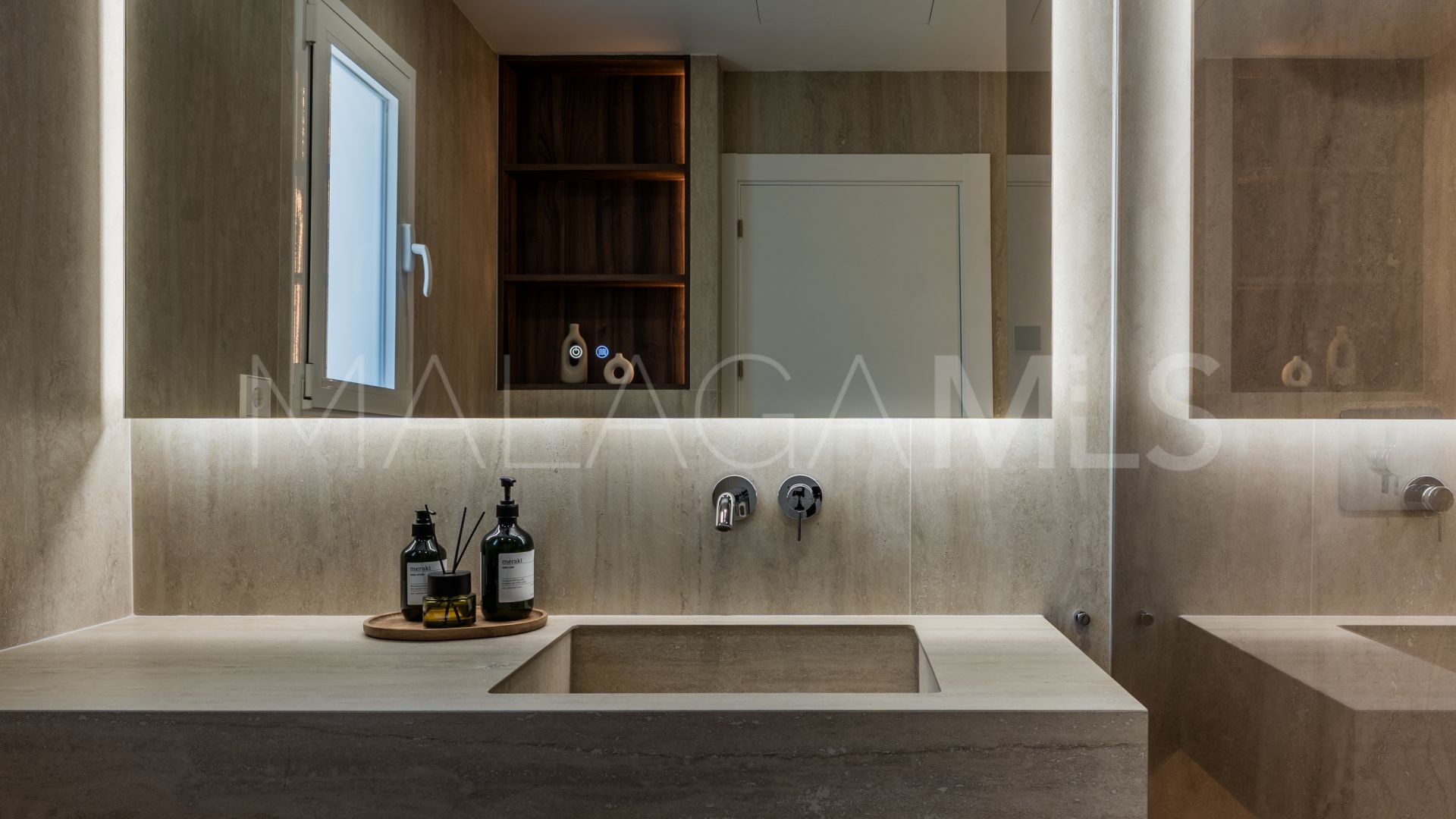 Duplex penthouse for sale in La Quinta Village