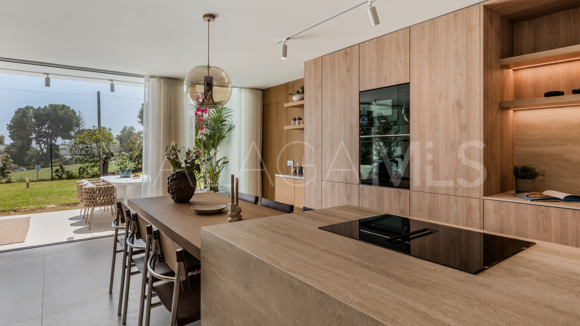 Apartamento planta baja for sale in Nueva Andalucia