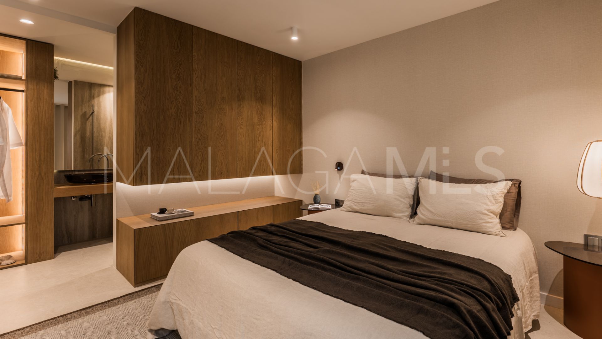 Apartamento planta baja for sale in Nueva Andalucia