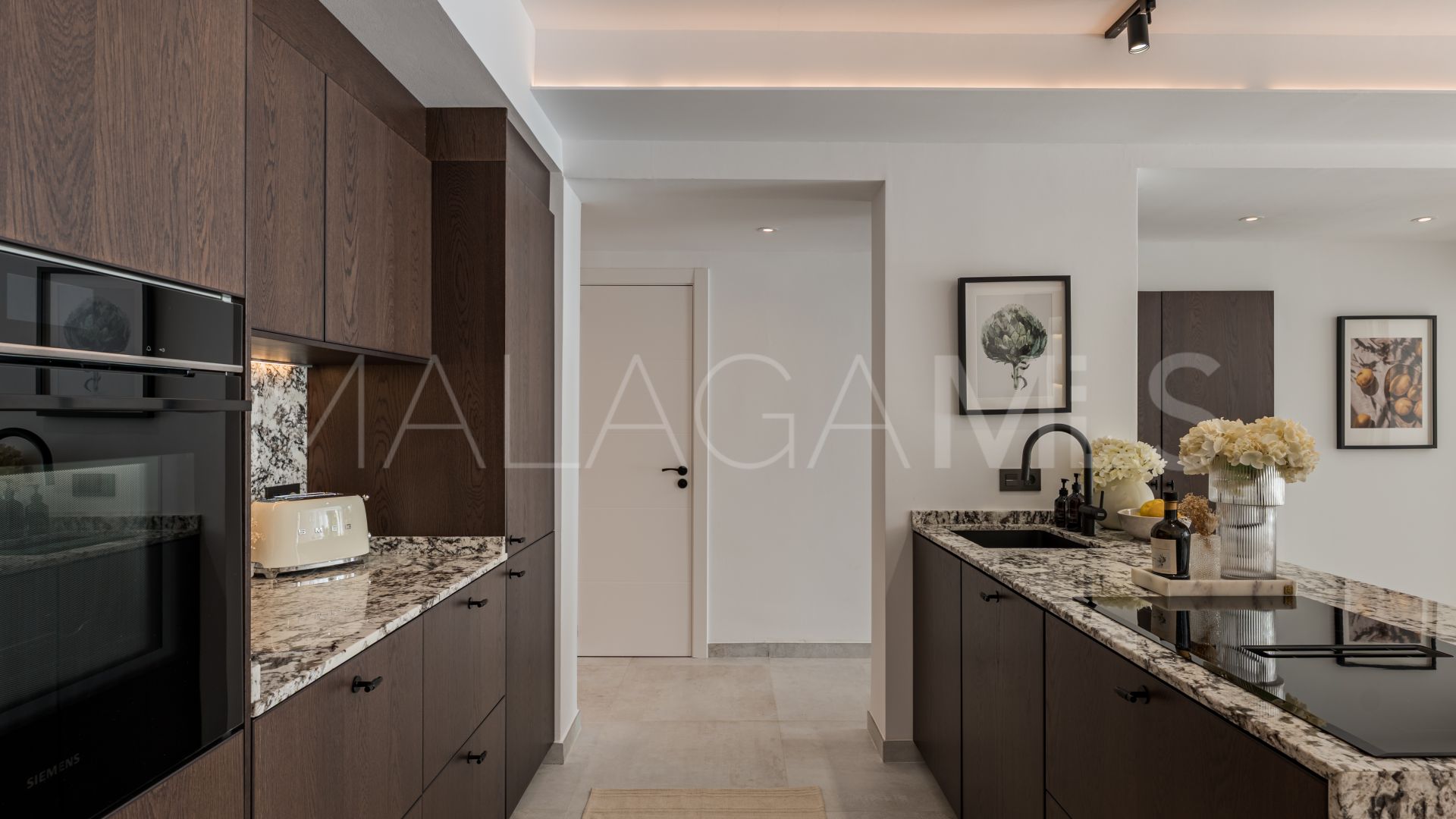 For sale La Quinta 3 bedrooms ground floor apartment