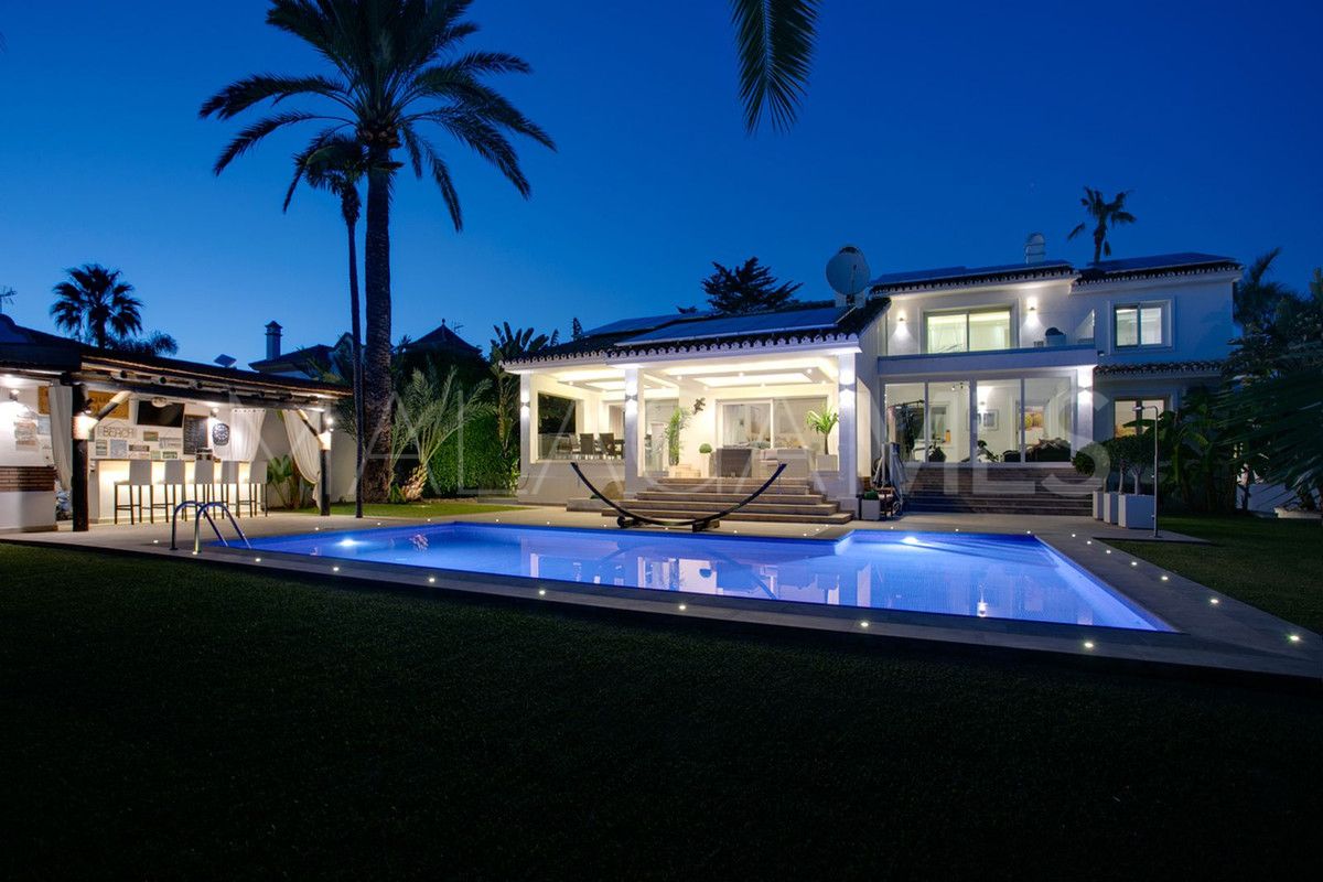 Villa for sale in Bel Air