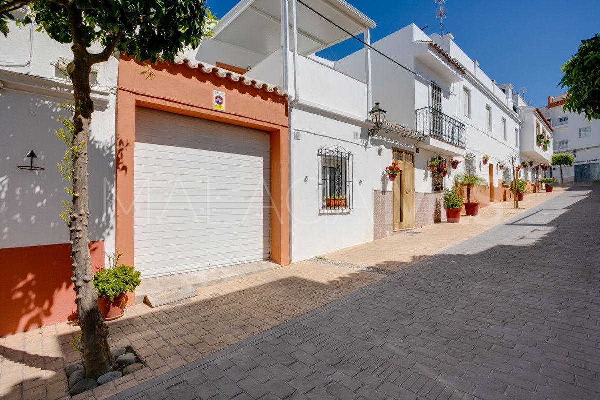 Reihenhaus for sale in Estepona Centre