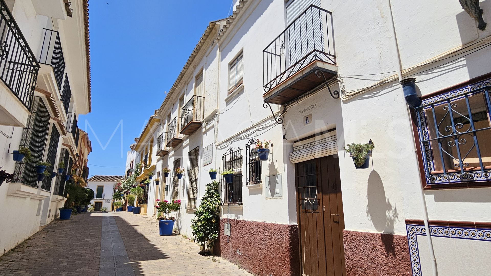 Radhus for sale in Estepona Old Town