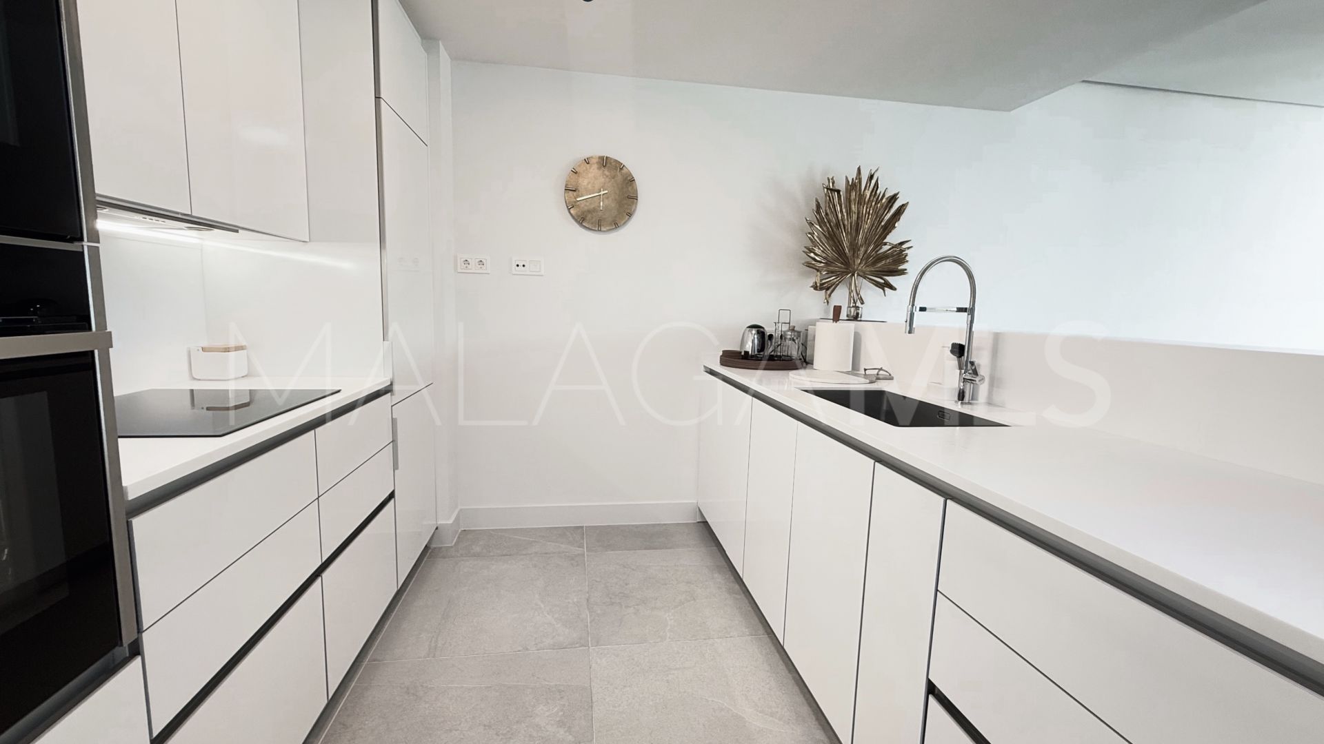 Buy duplex with 3 bedrooms in Artola