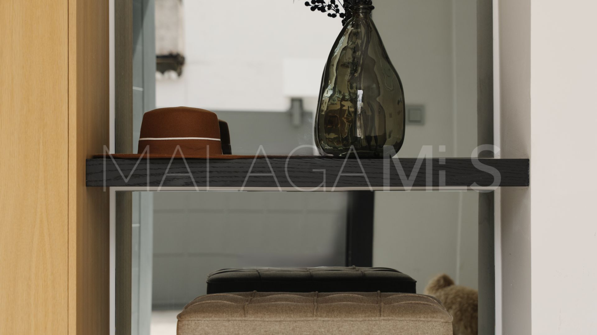 Villa for sale in Nueva Andalucia