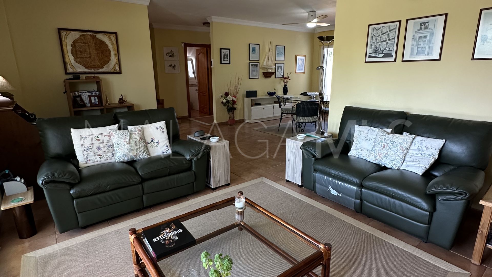 Adosado a la venta in San Pedro Playa with 3 bedrooms