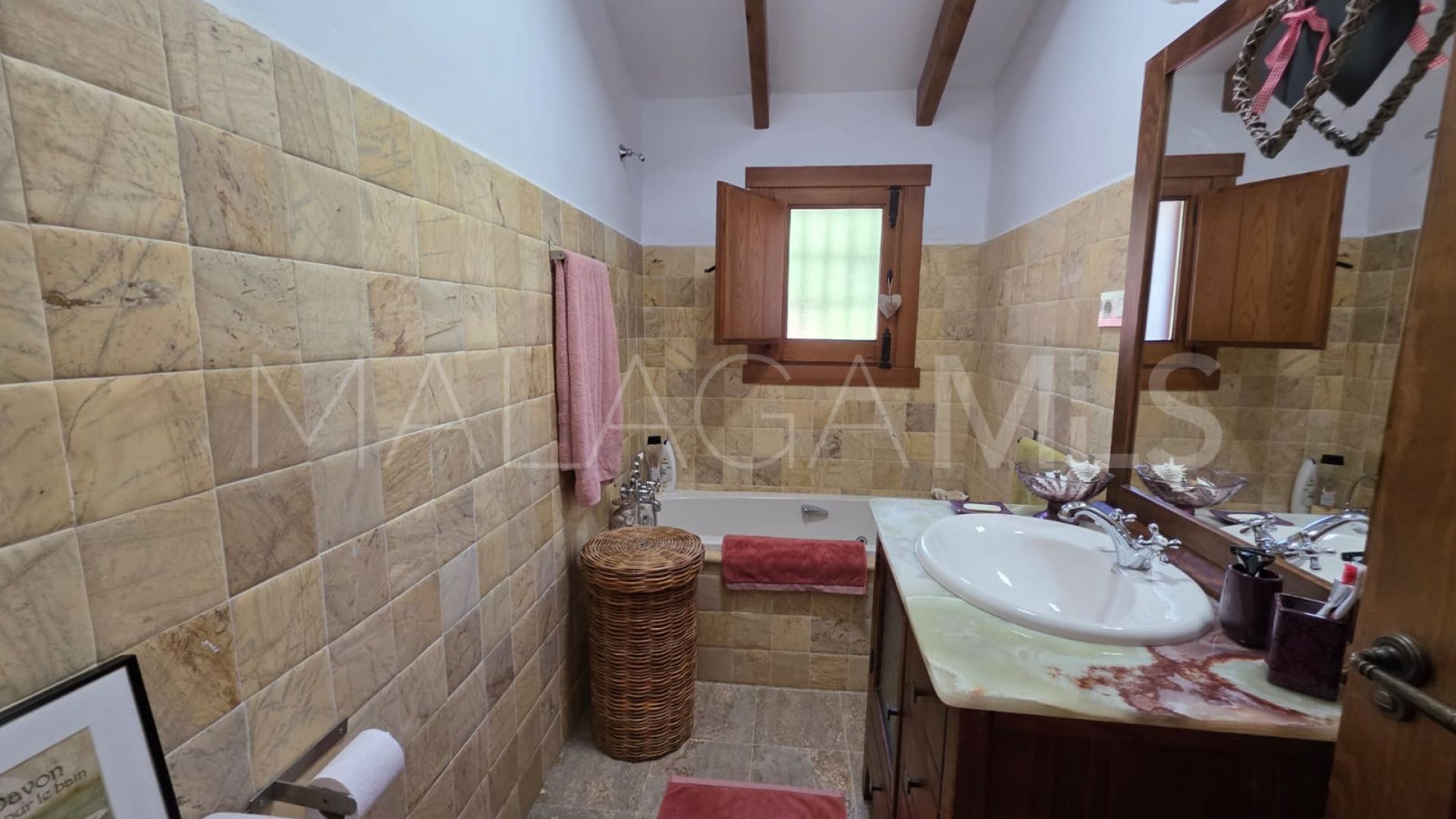 Casa de campo for sale in Alora