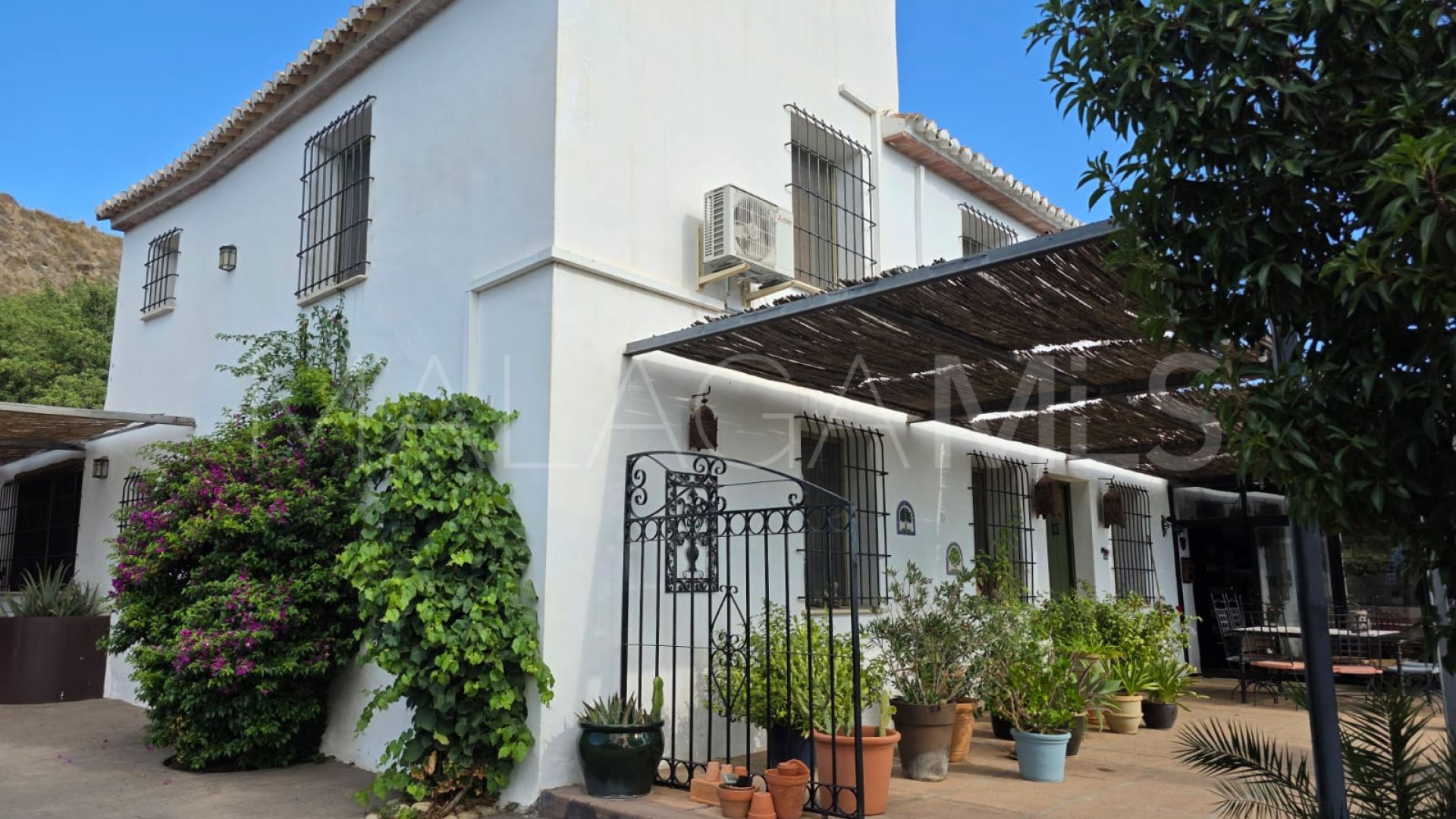 Casa de campo for sale in Alora