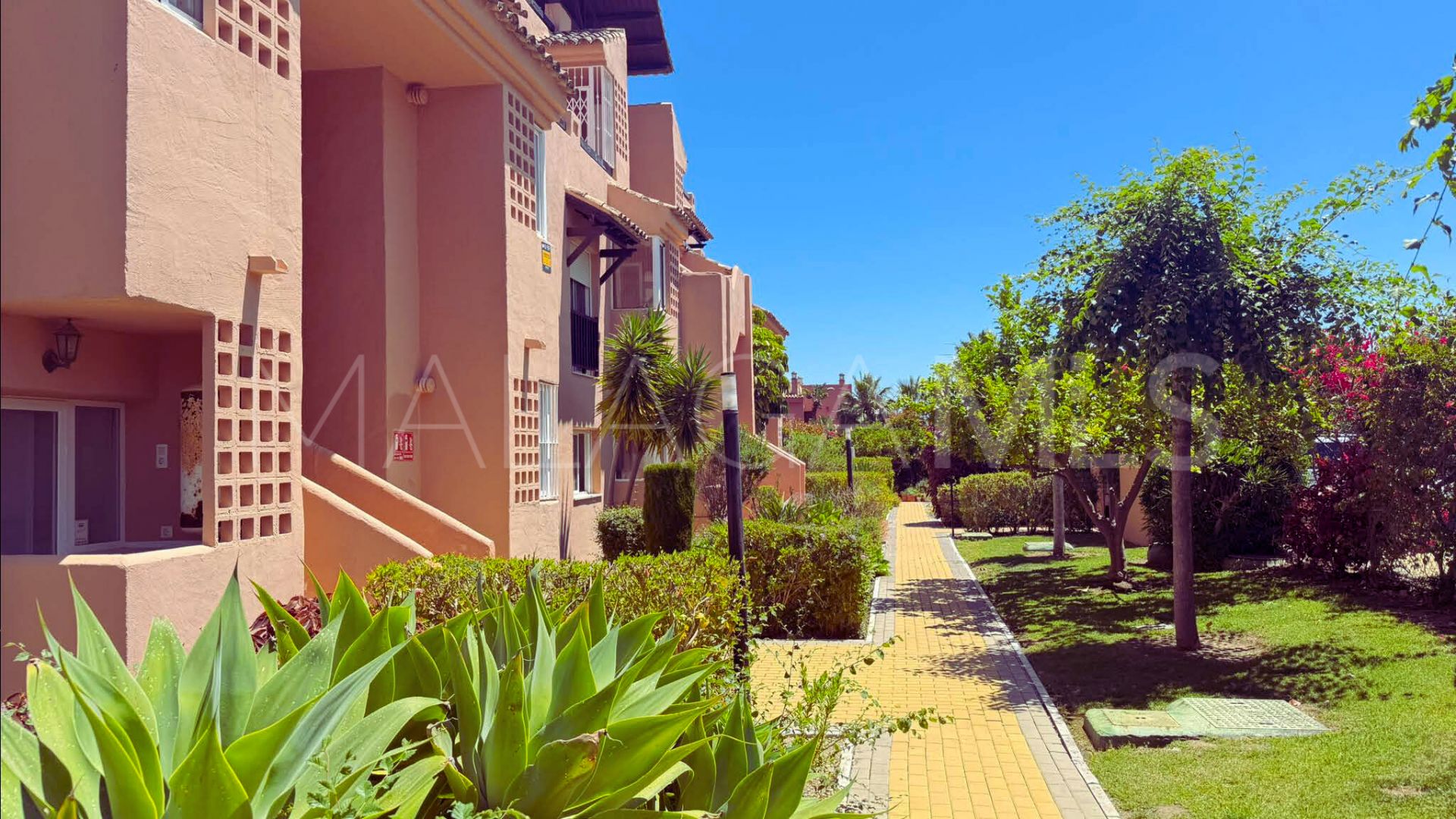 3 bedrooms Casares del Sol penthouse for sale