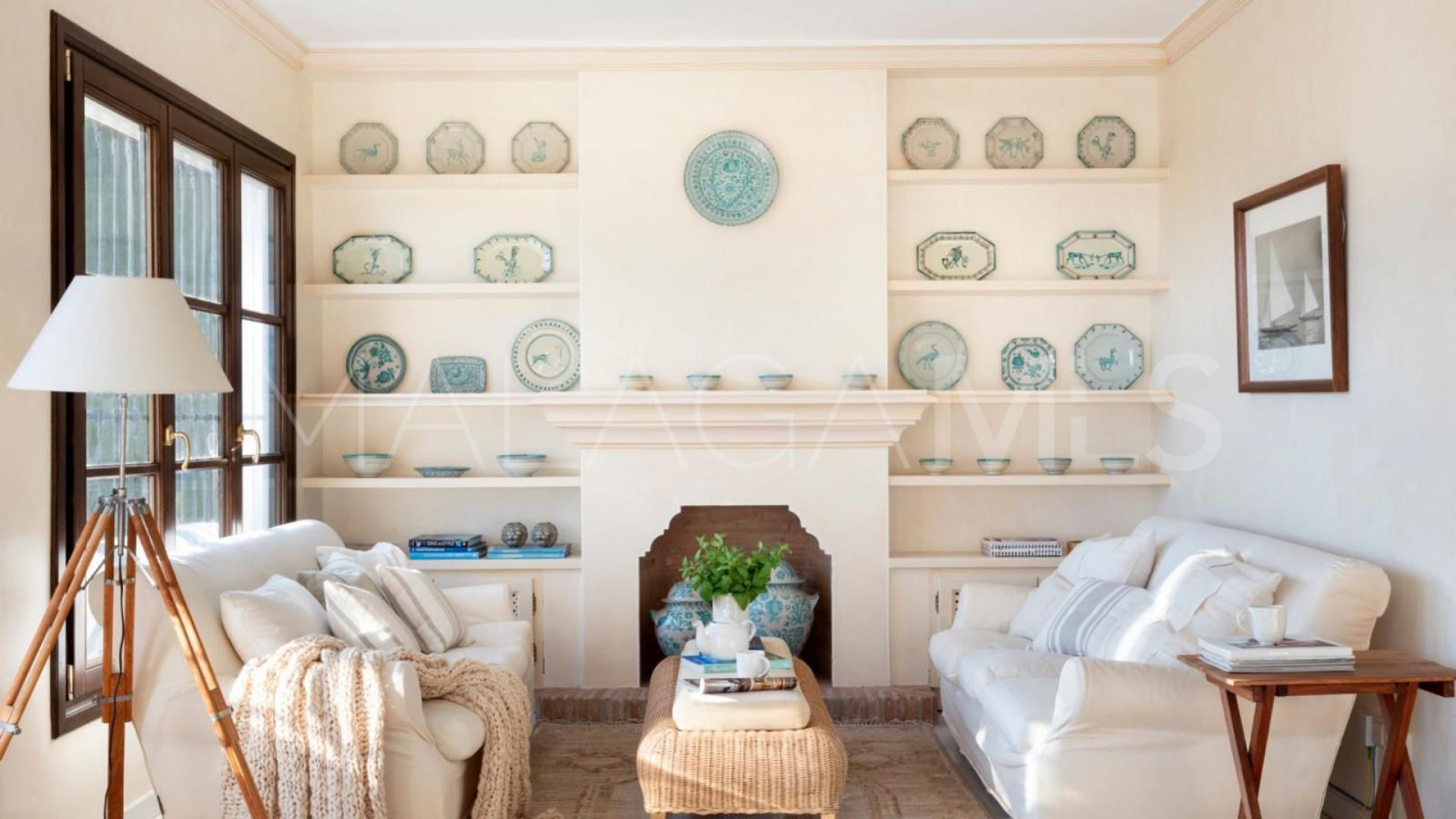 Villa for sale in Benahavis