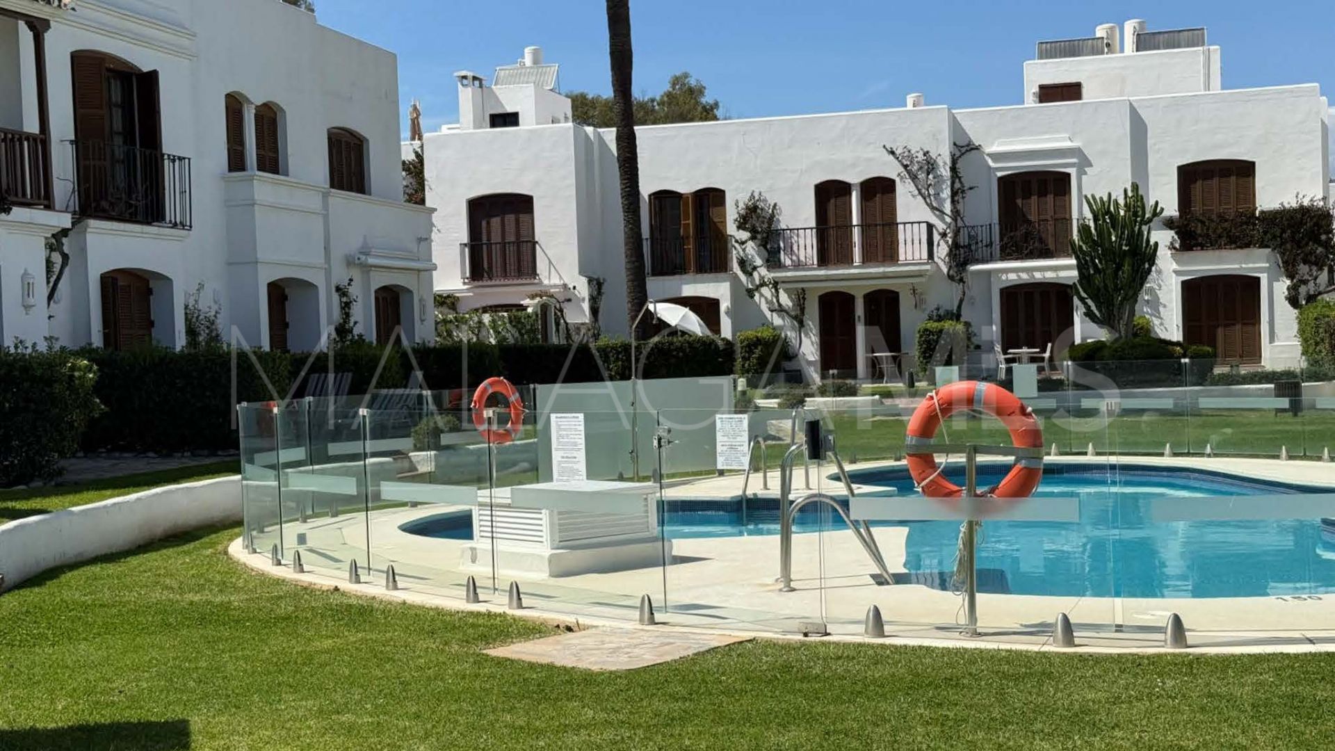 Pareado with 2 bedrooms for sale in Villacana
