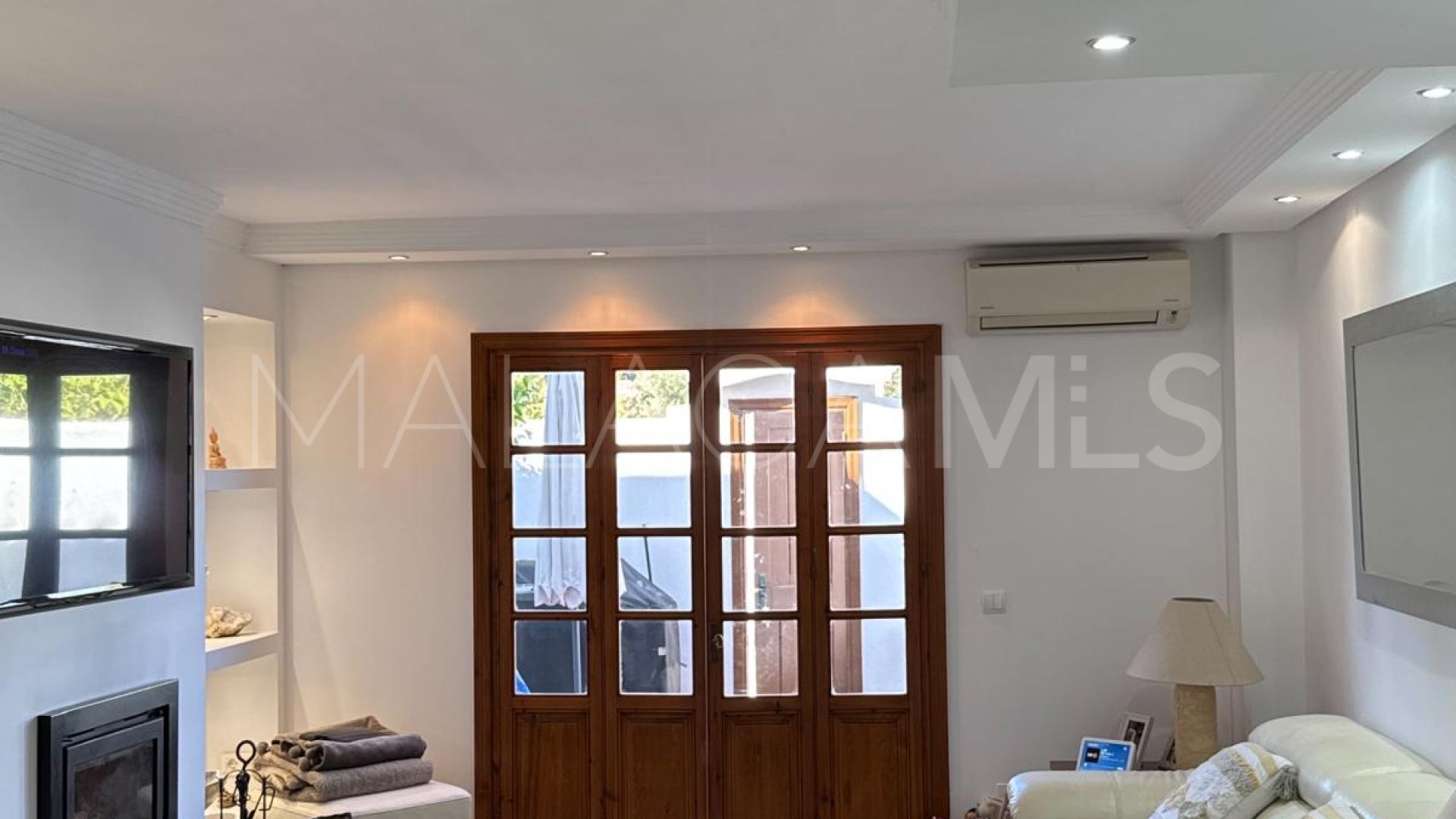 Pareado with 2 bedrooms for sale in Villacana