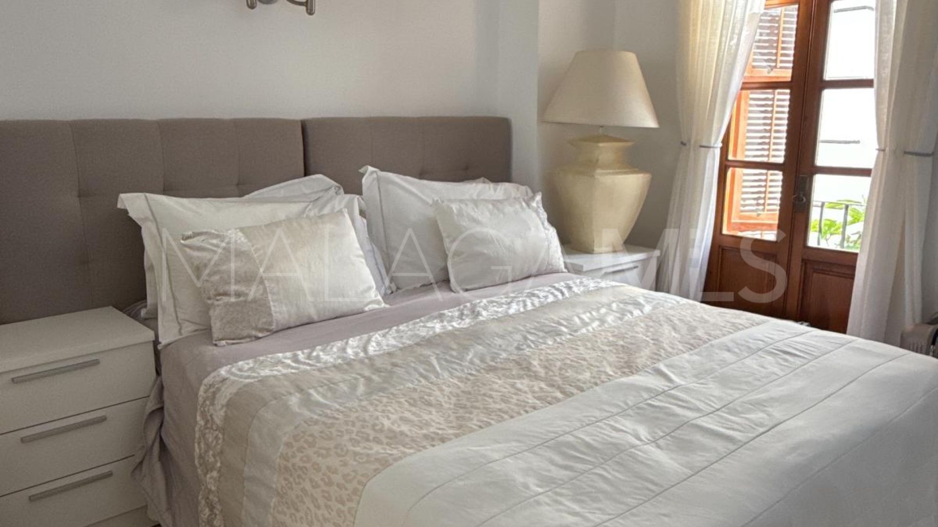 Pareado with 2 bedrooms for sale in Villacana