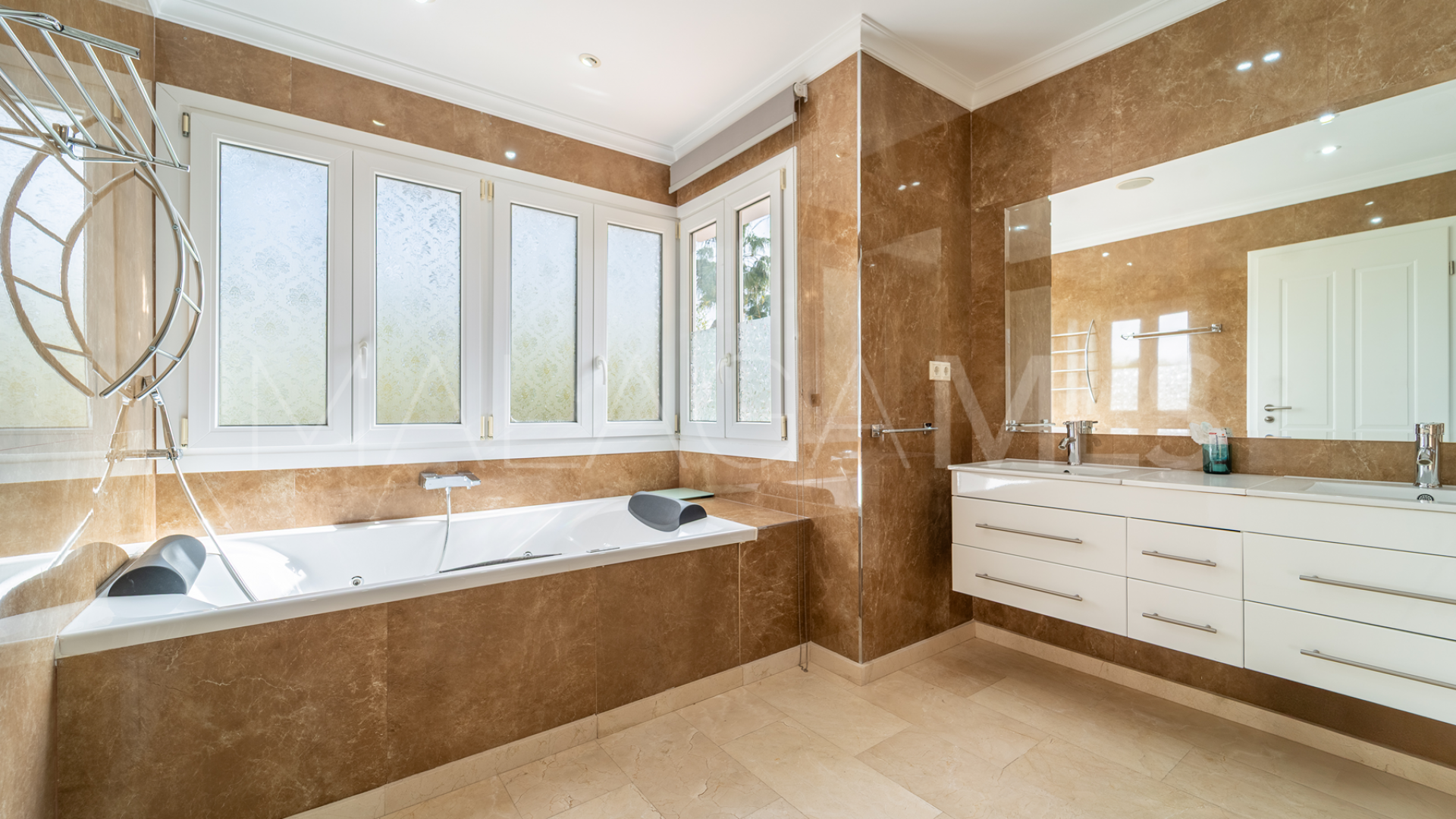 Villa for sale in La Panera