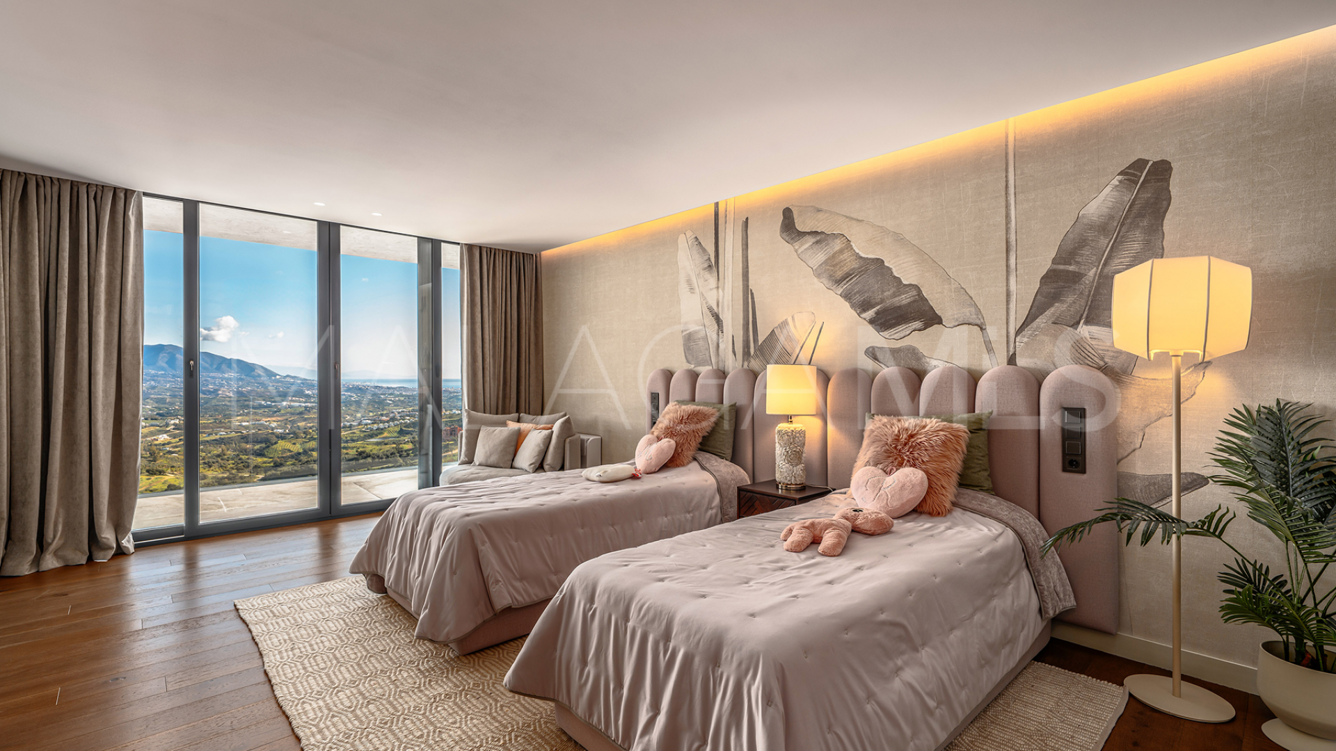 Se vende villa in La Mairena de 6 bedrooms