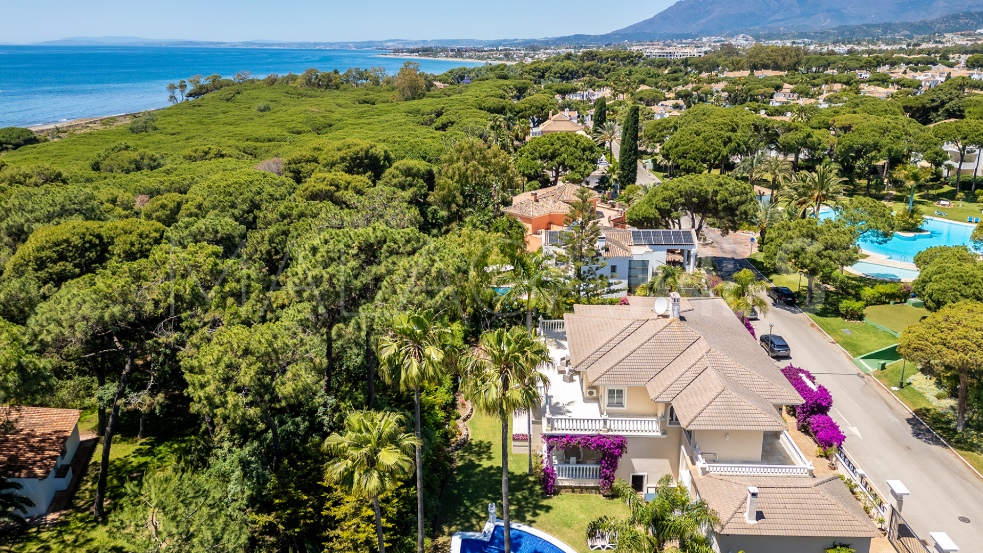 Villa for sale in El Presidente